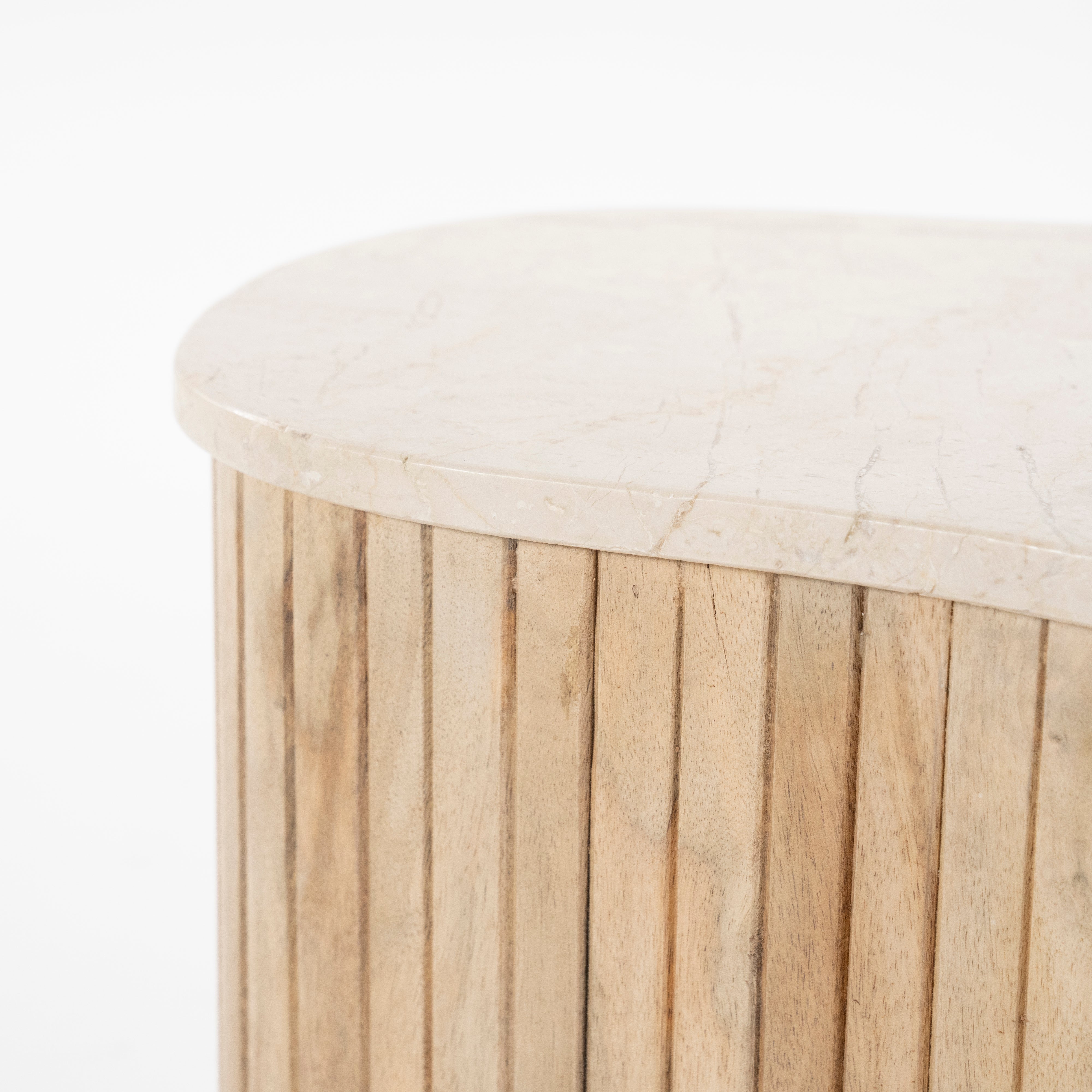 KIRA Couchtisch aus Mangoholz mit Marmorplatte