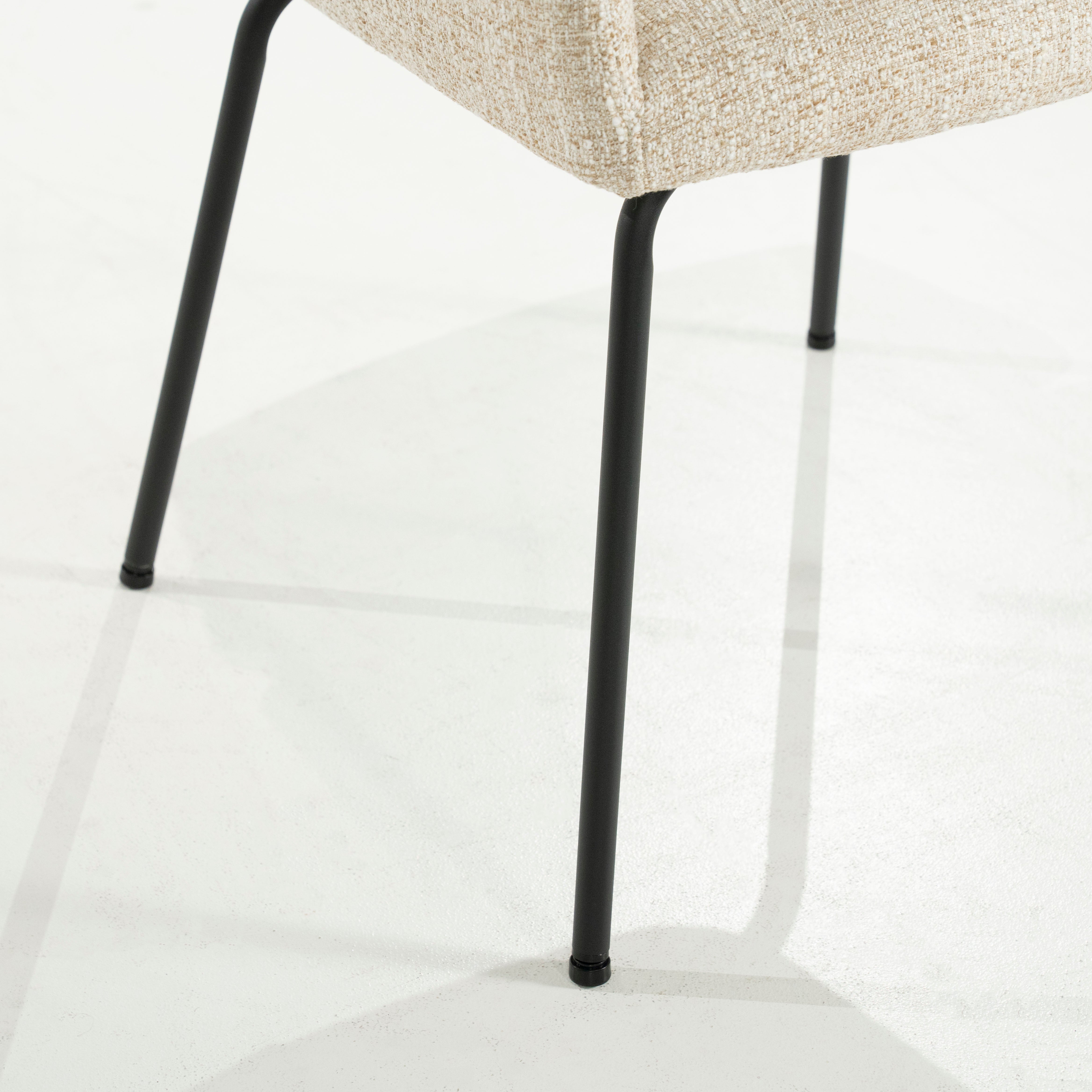 Stuhl INDY creme mit schwarzem Gestell