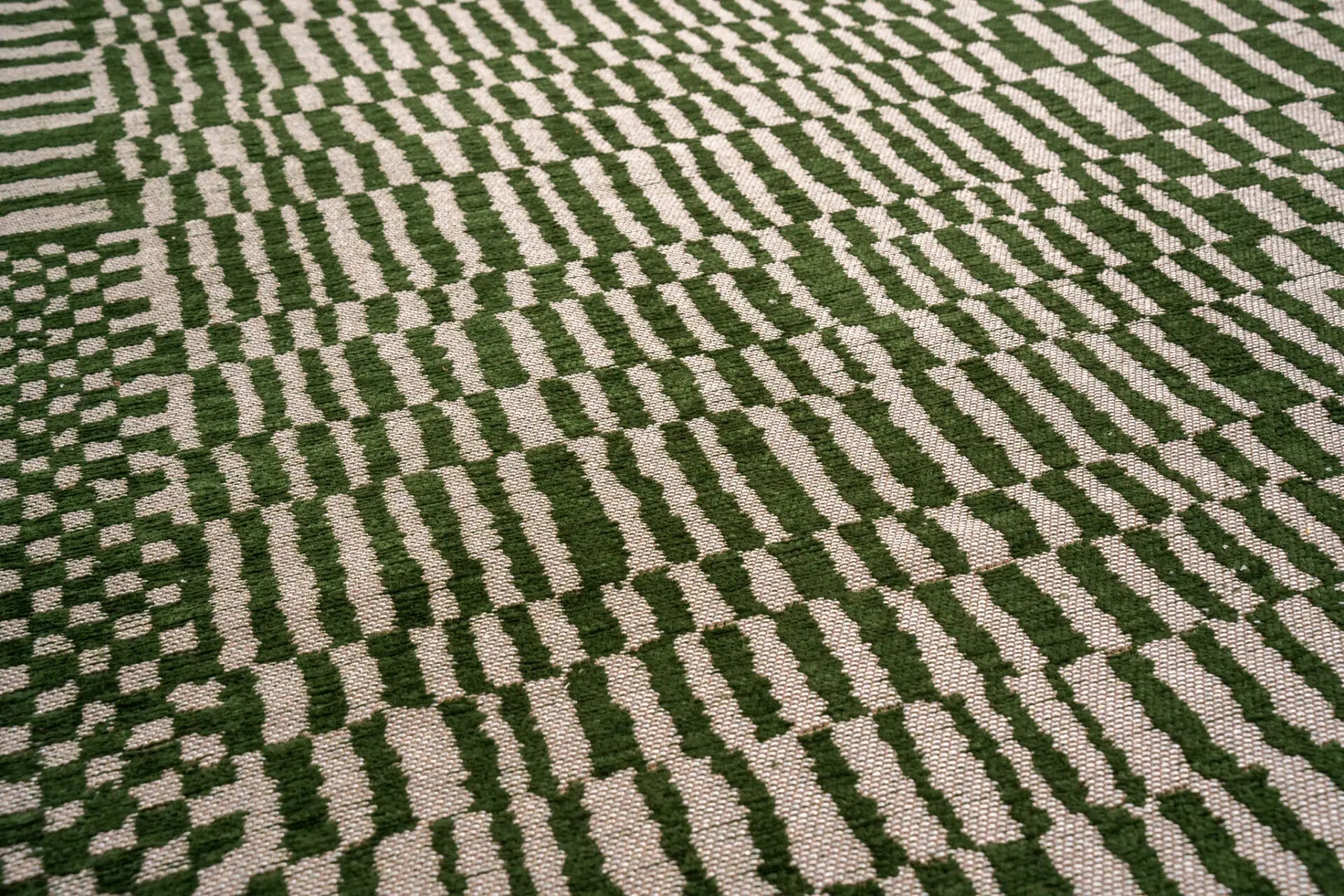 Oval Rug BERBER OASIS green with beige