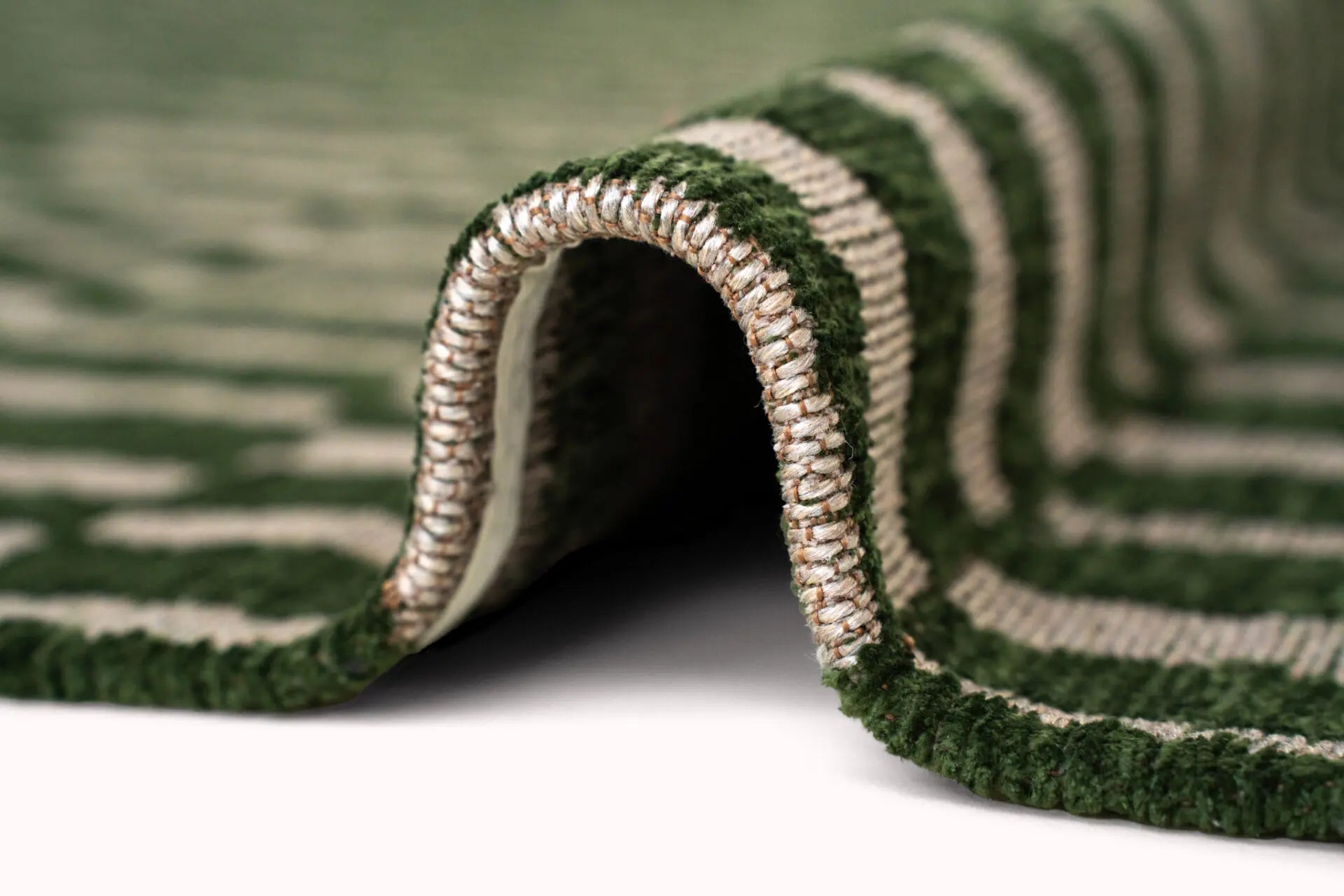 Oval Rug BERBER OASIS green with beige