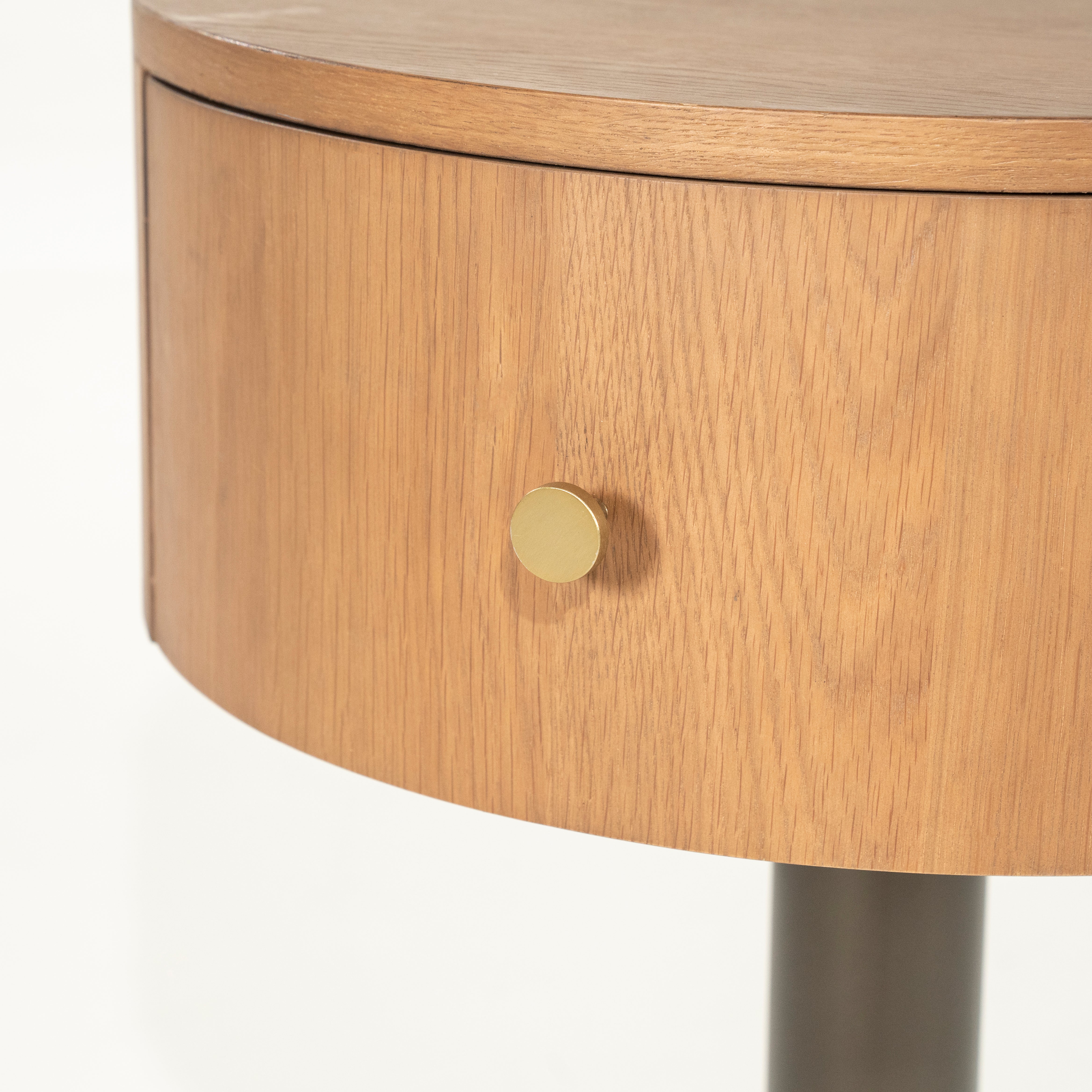 Nachttisch SKYE dunkles Eichenholz mit Metallbasis