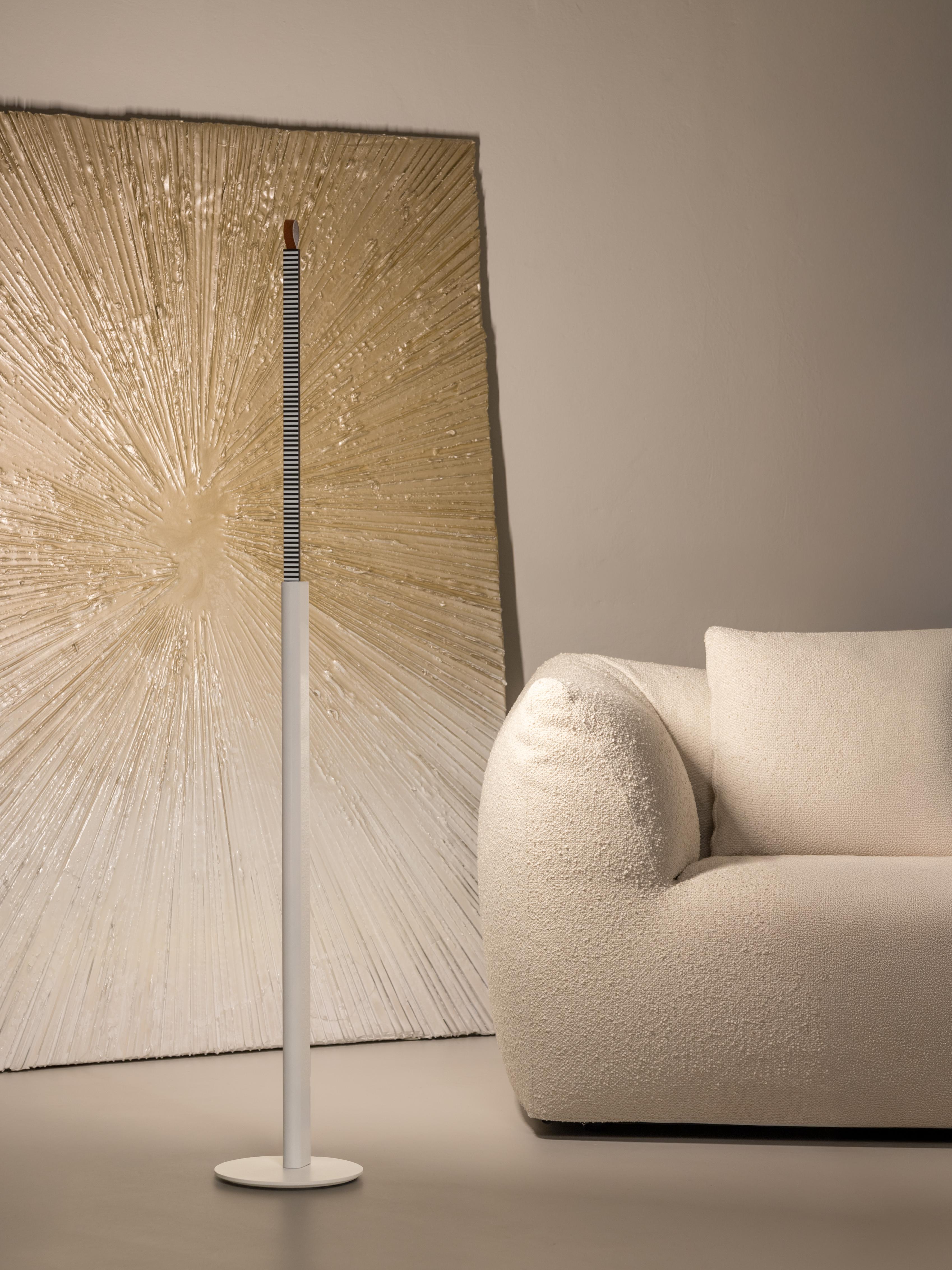 Metrica Floor Lamp in Glossy White