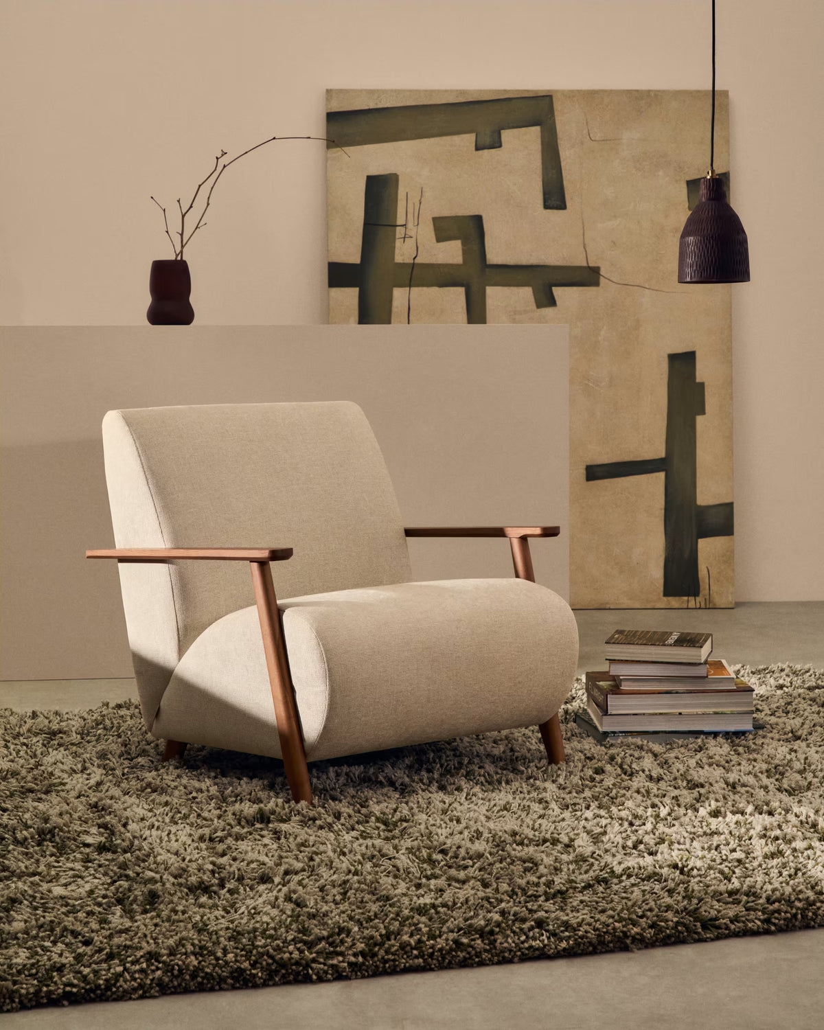 Meghan cream chair with a base of ash wood
