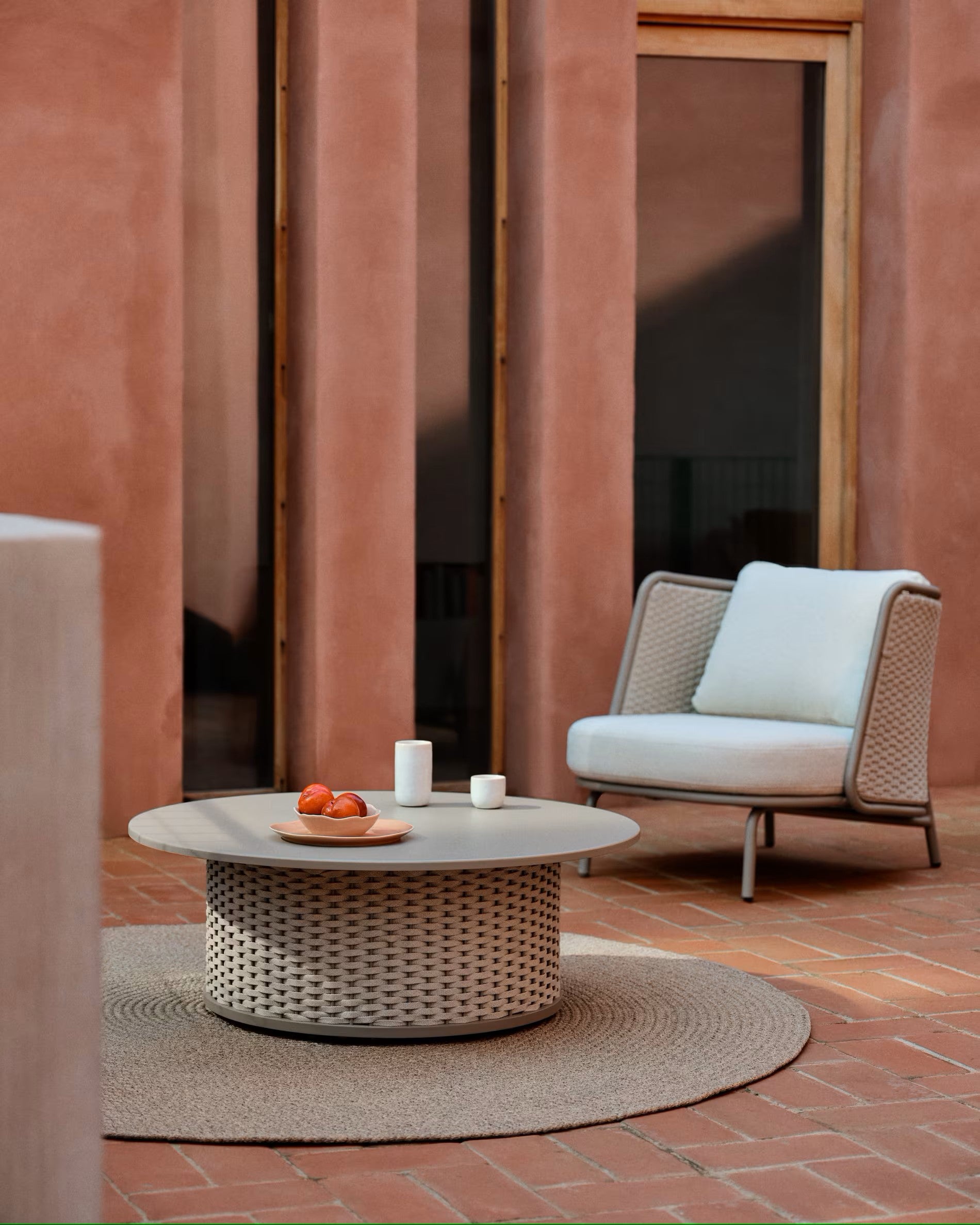 Sedalis beige garden coffee table