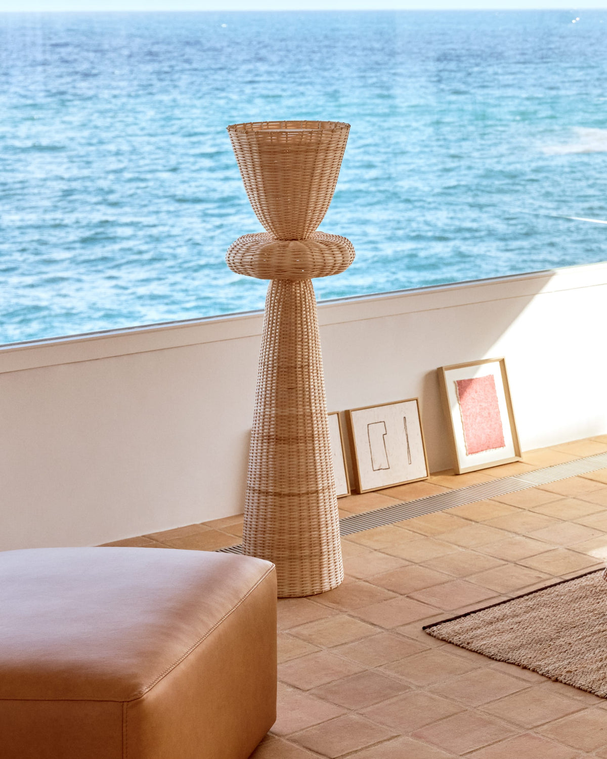 Lampa podłogowa NEUDA naturalny rattan – ujęcie 2