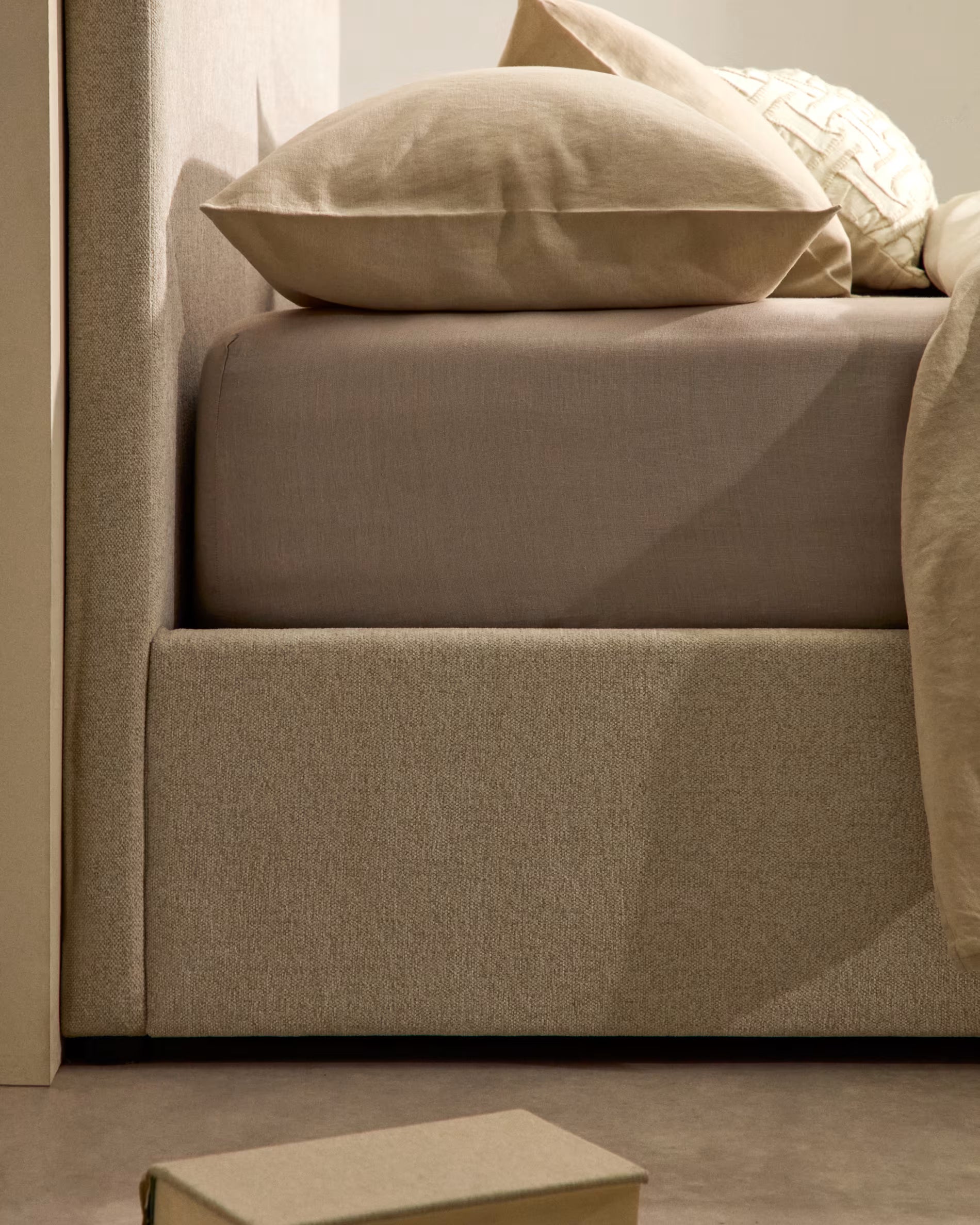 NAHIRI Beige Bed with Storage