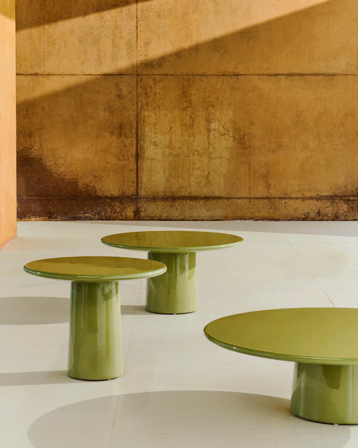 Albanella green coffee table