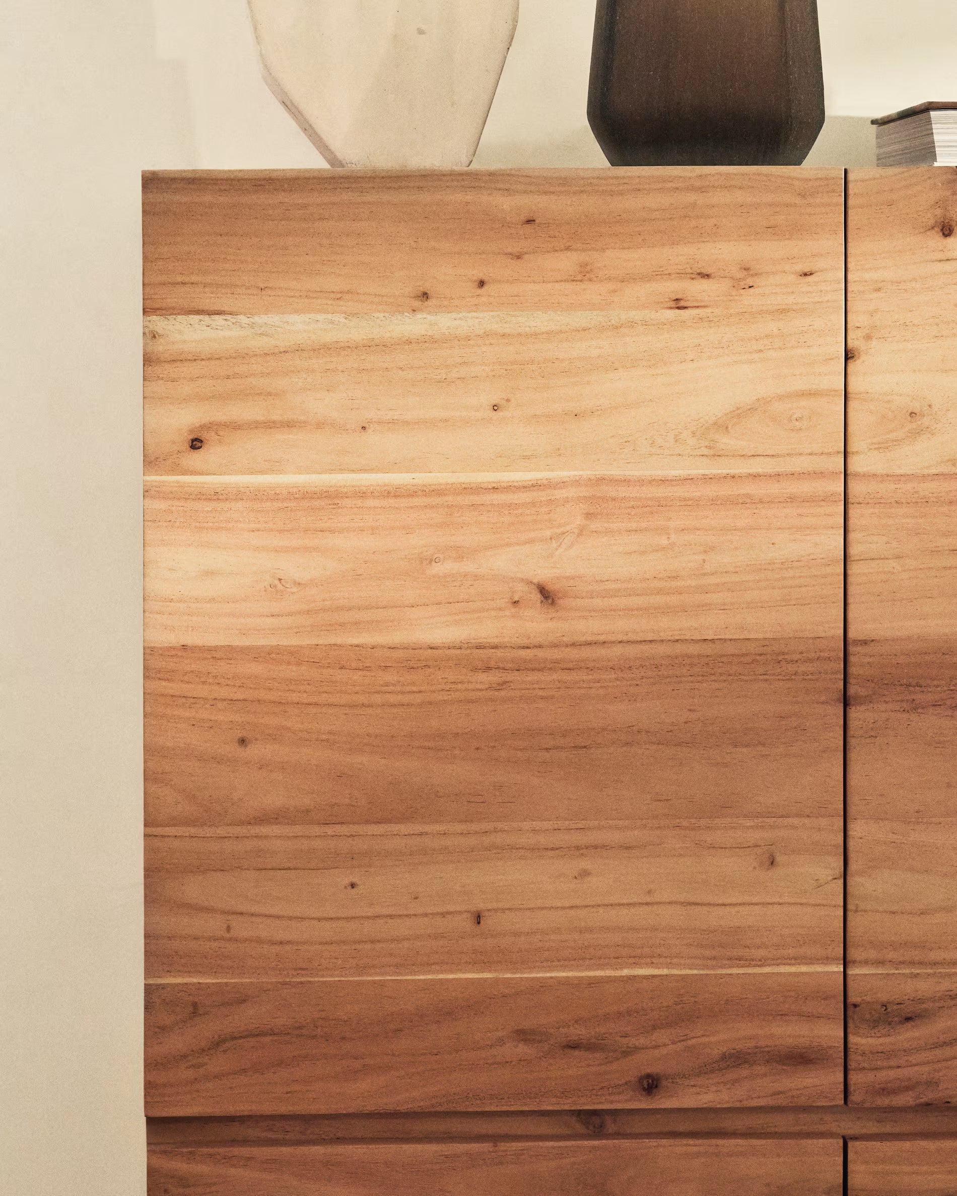 UXUE sideboard acacia wood