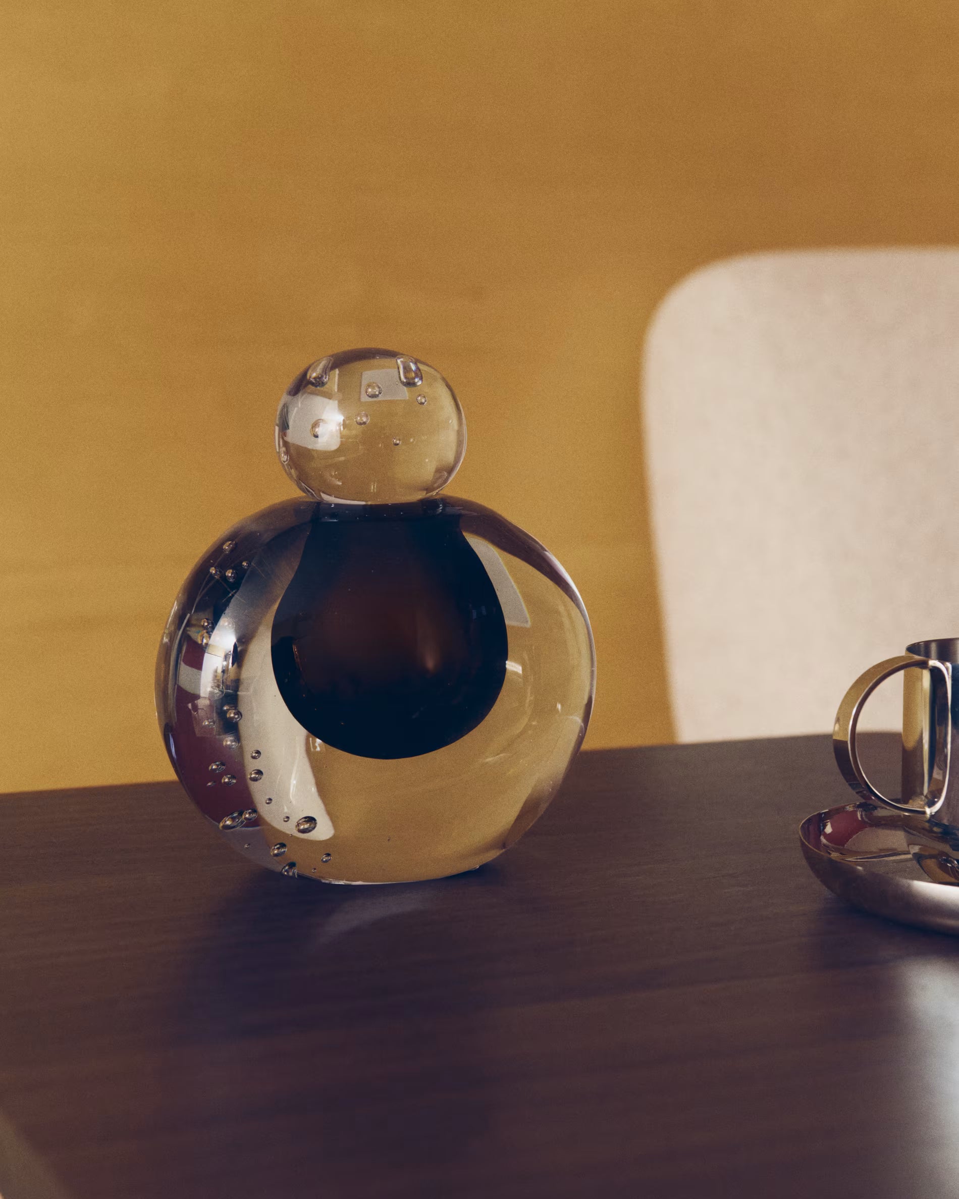 LUNIVO brown glass vase