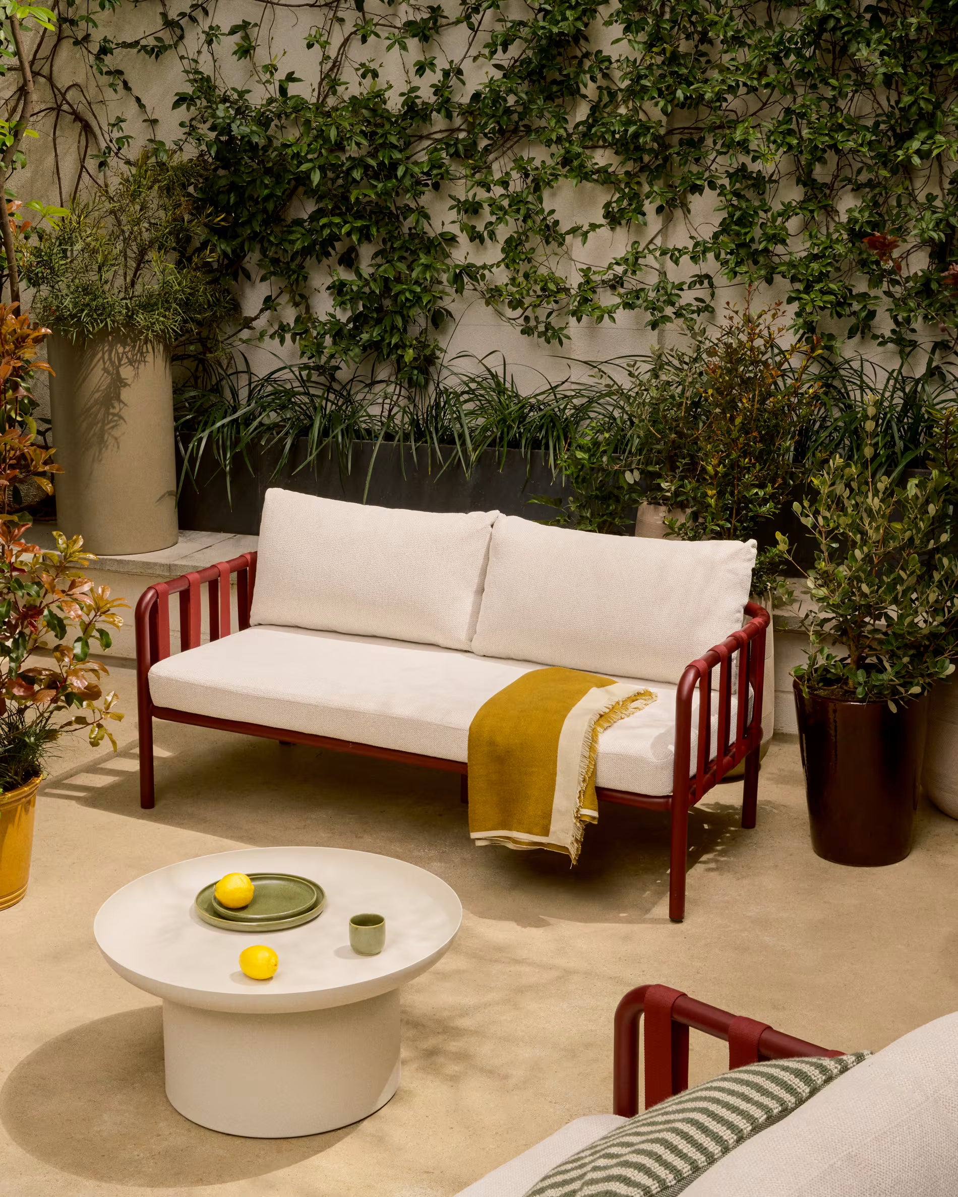 ARCOLA Ecru Outdoor Coffee Table