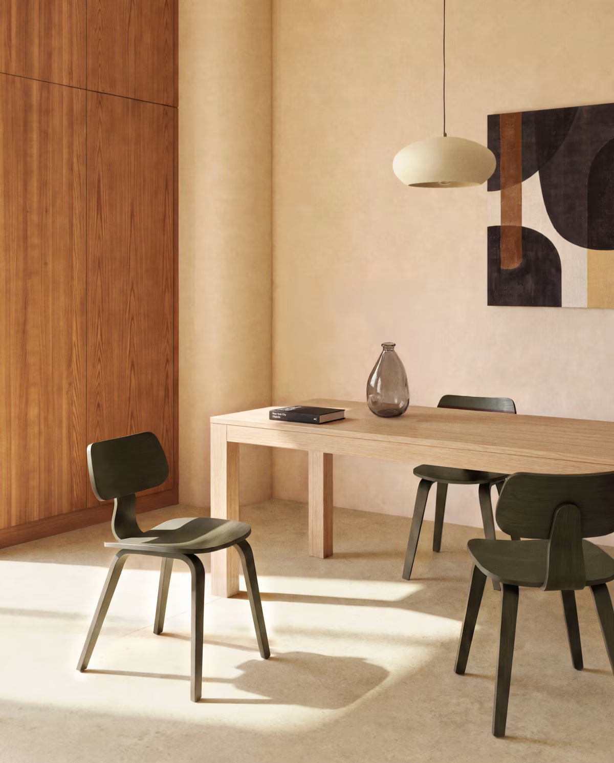 GENA Chair in Dark Green with Oak Veneer