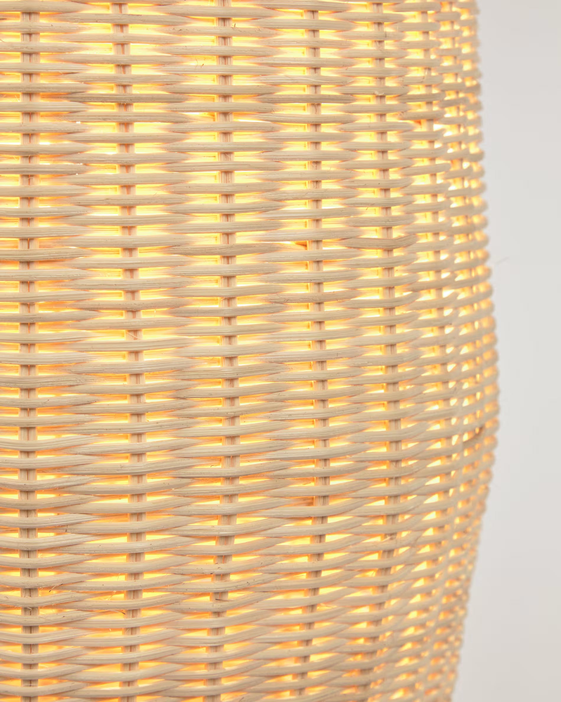 KAMARIA Rattan Floor Lamp