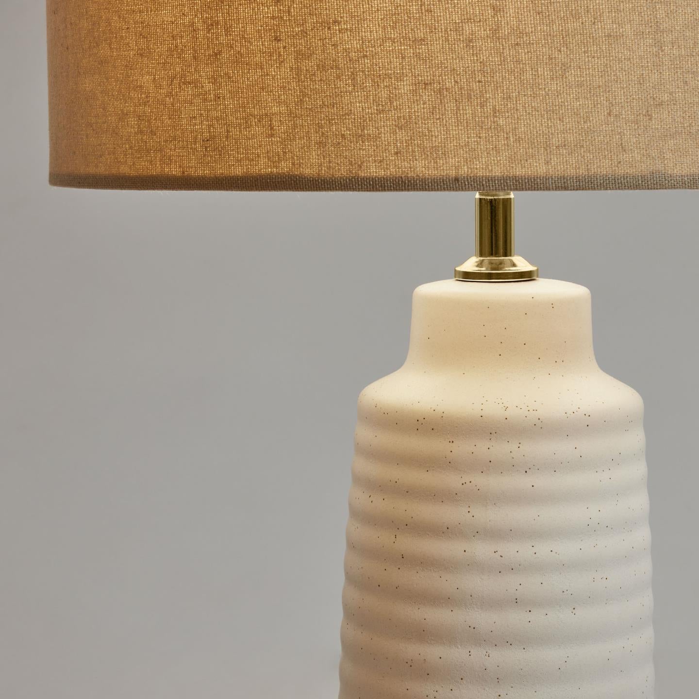 Lampa stołowa MIJAL biały La Forma    Eye on Design