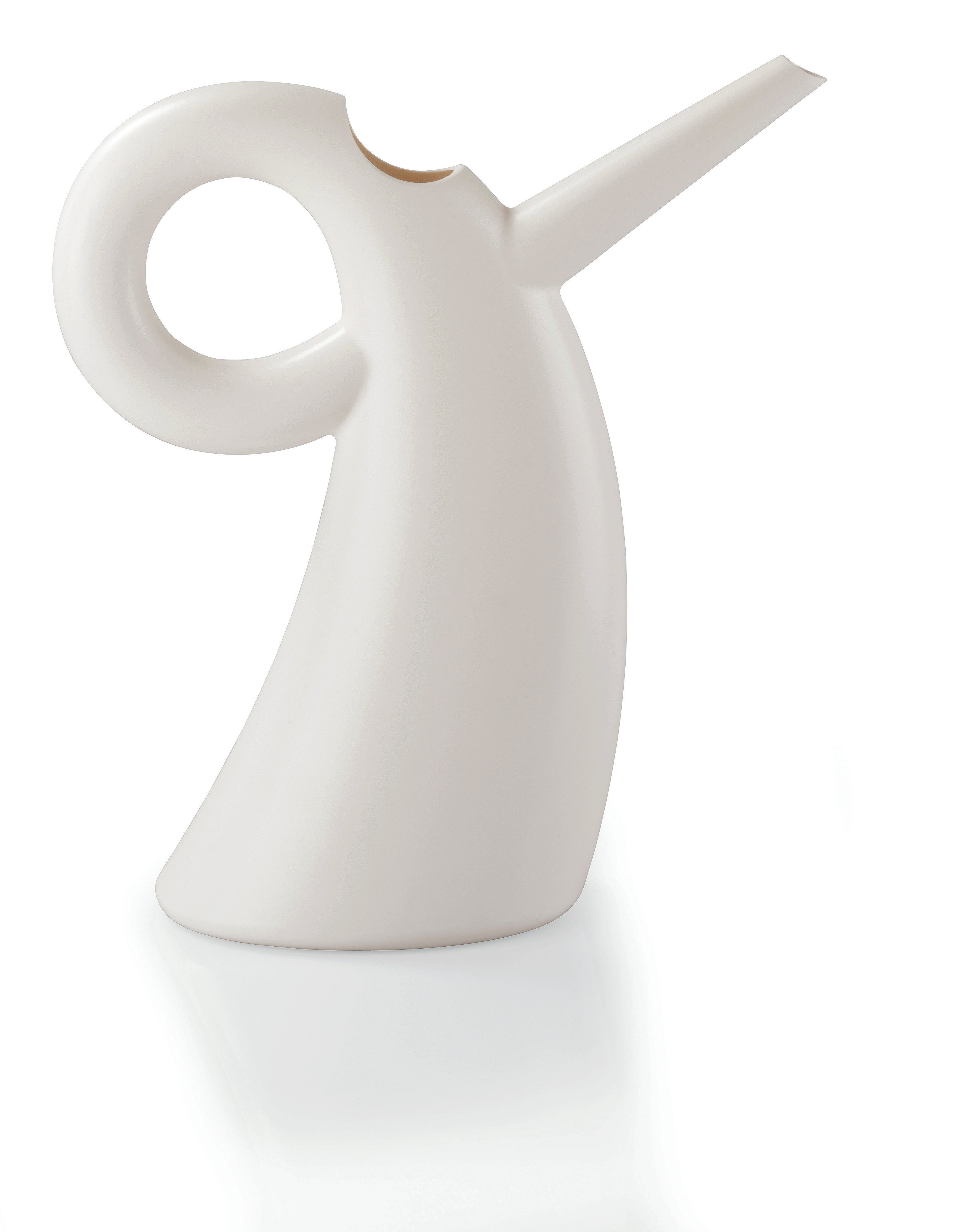 White Diva watering can