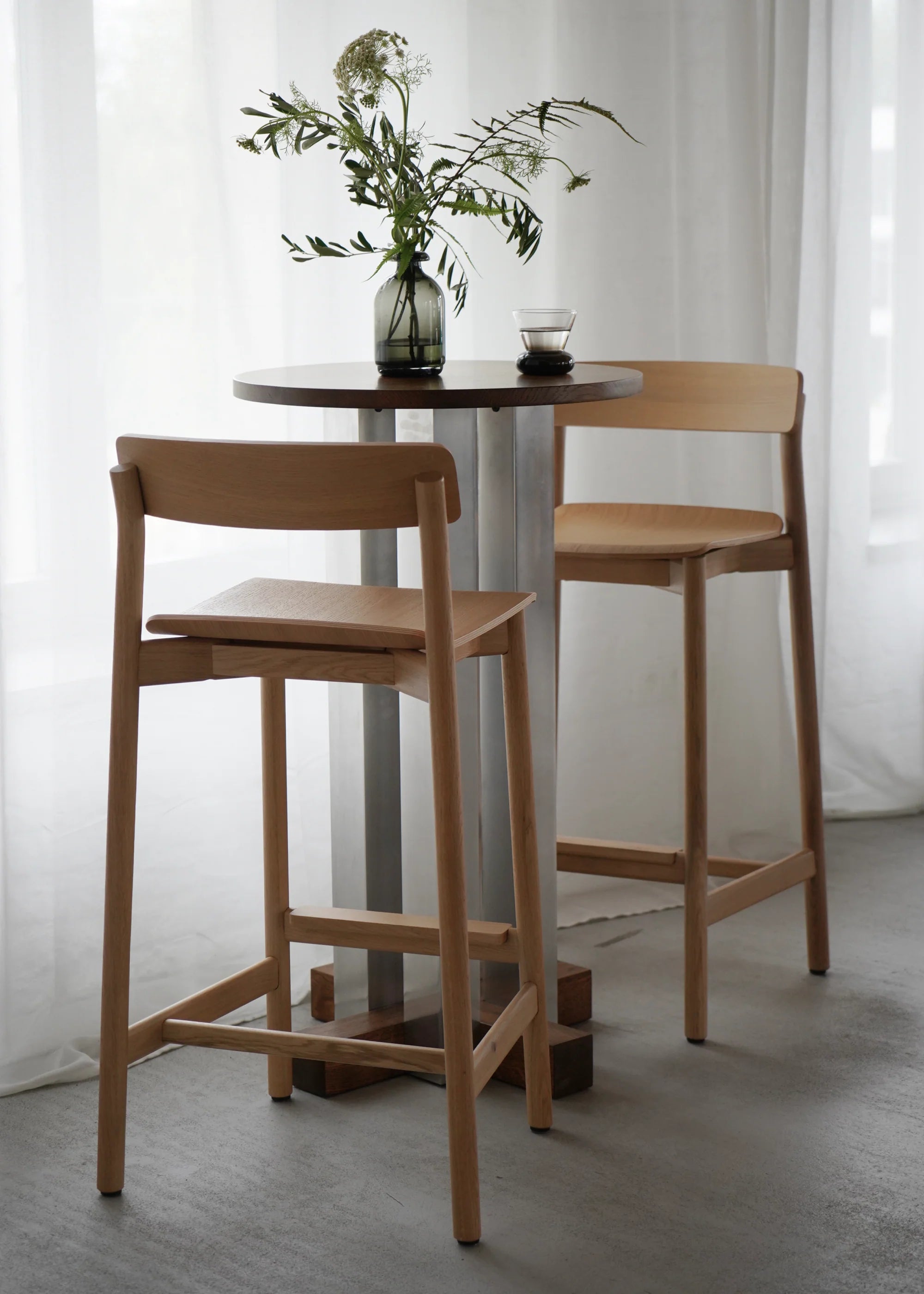 ARCHE Oak Wood Stool