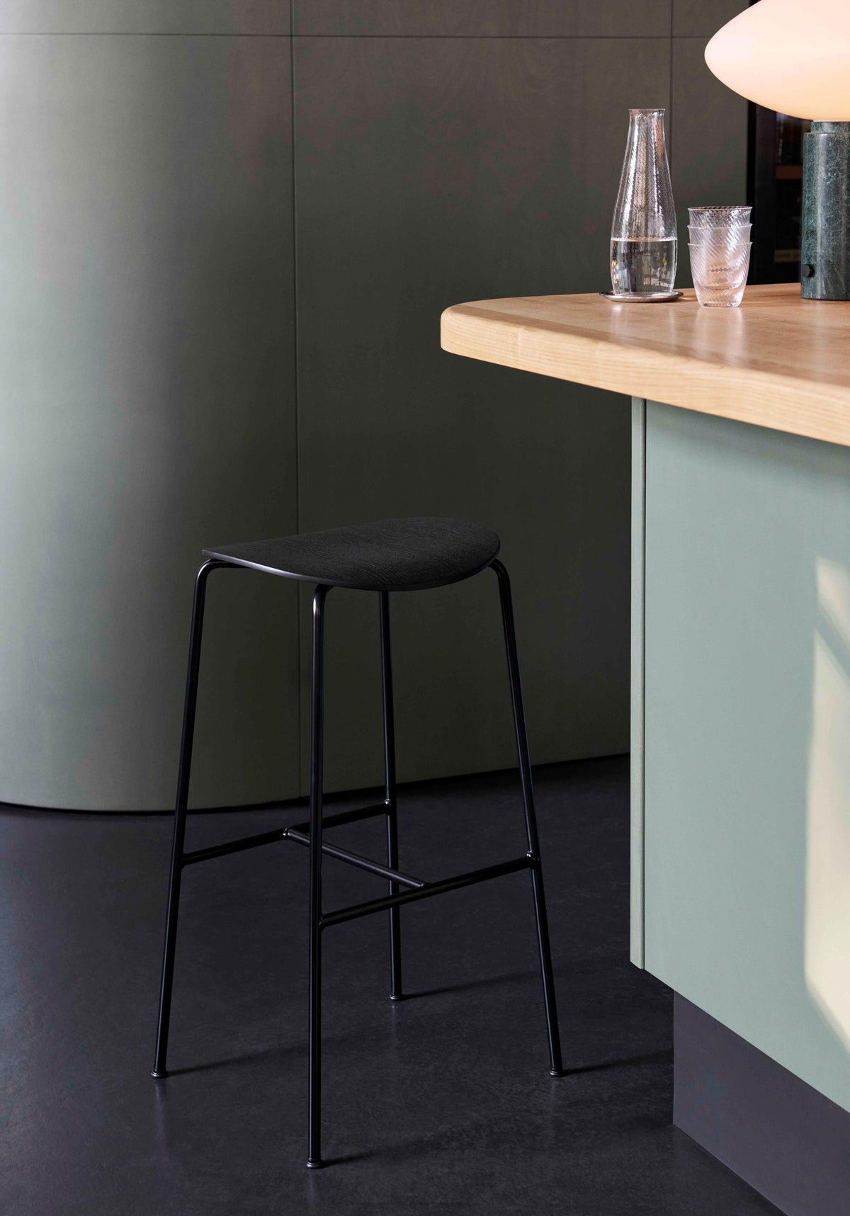 PAVILION Stool oak wood with a black steel base