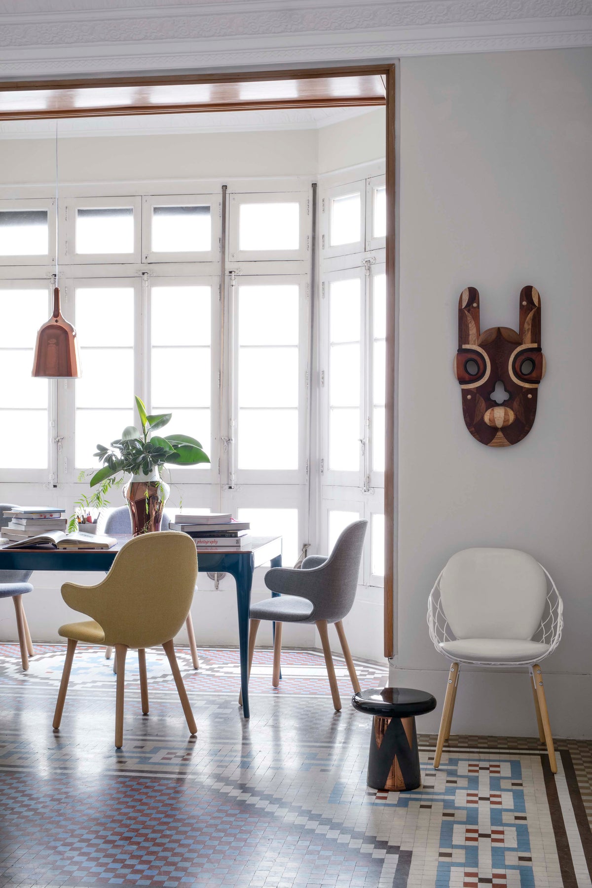CATCH JH1 chair upholstered with a smoked oak base