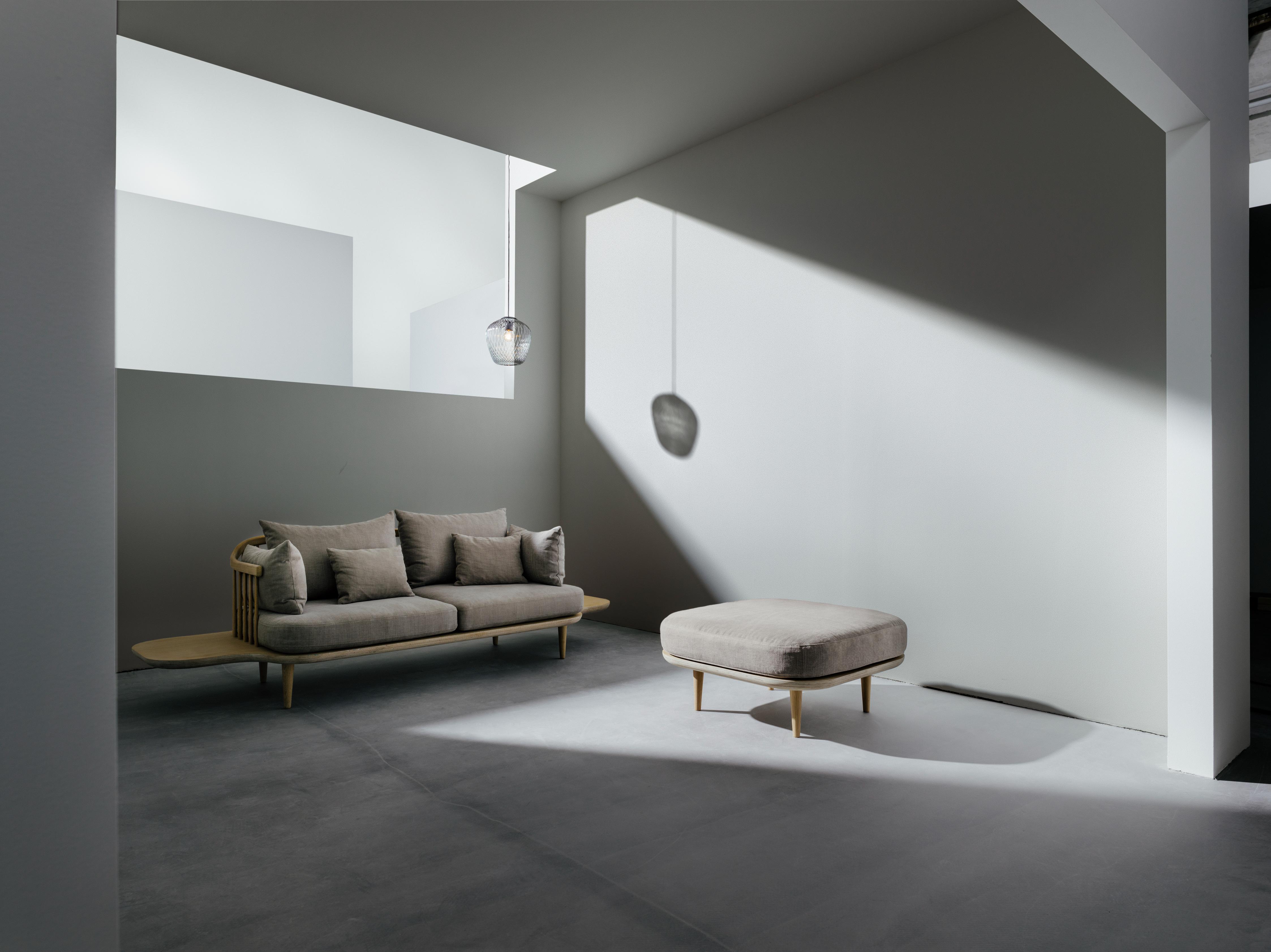 Blown pendant lamp with a glossy shade