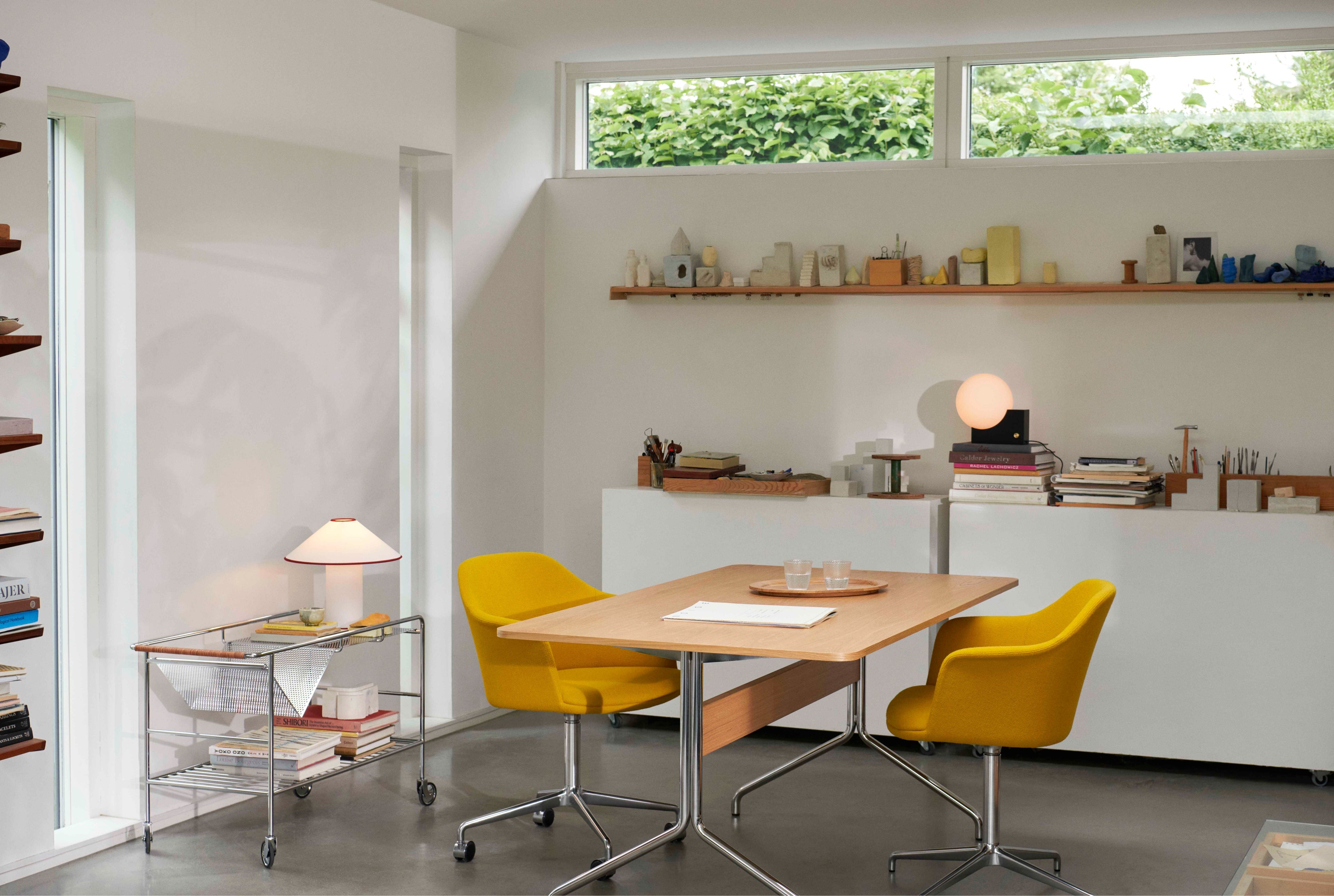 PAVILION table in lacquered oak with a chrome base