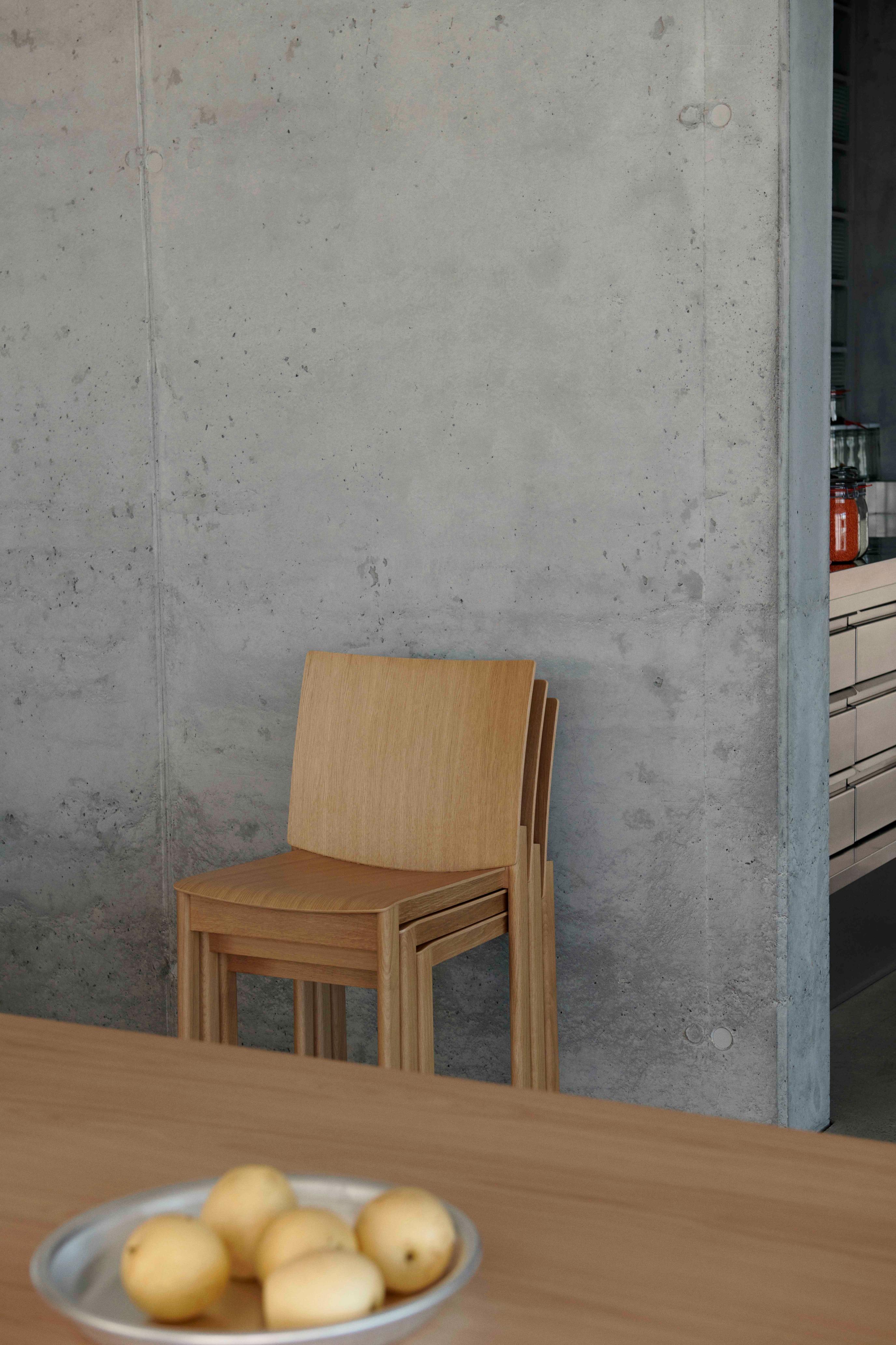 ALLWOOD AV35 chair in lacquered oak