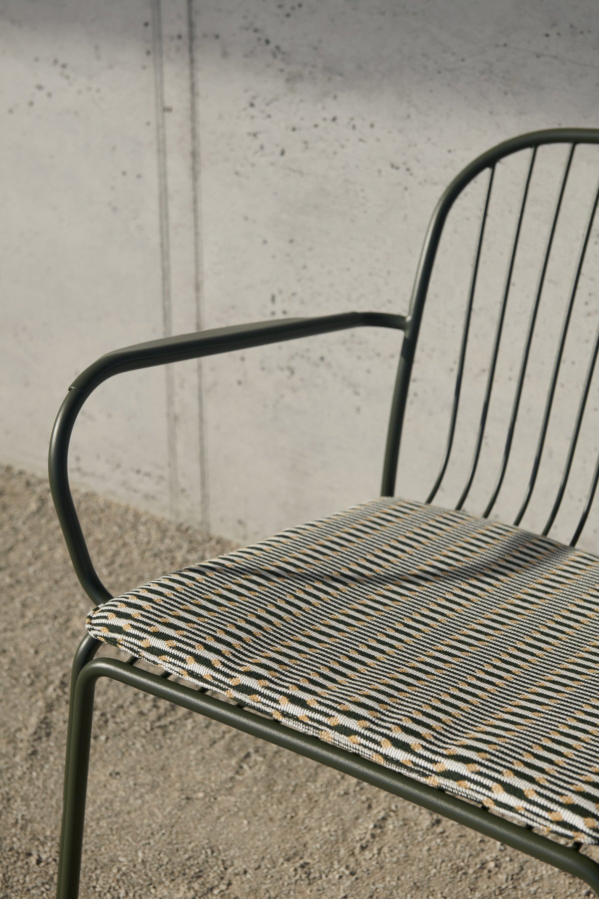 THORVALD SC101 Dark Green Outdoor Armchair