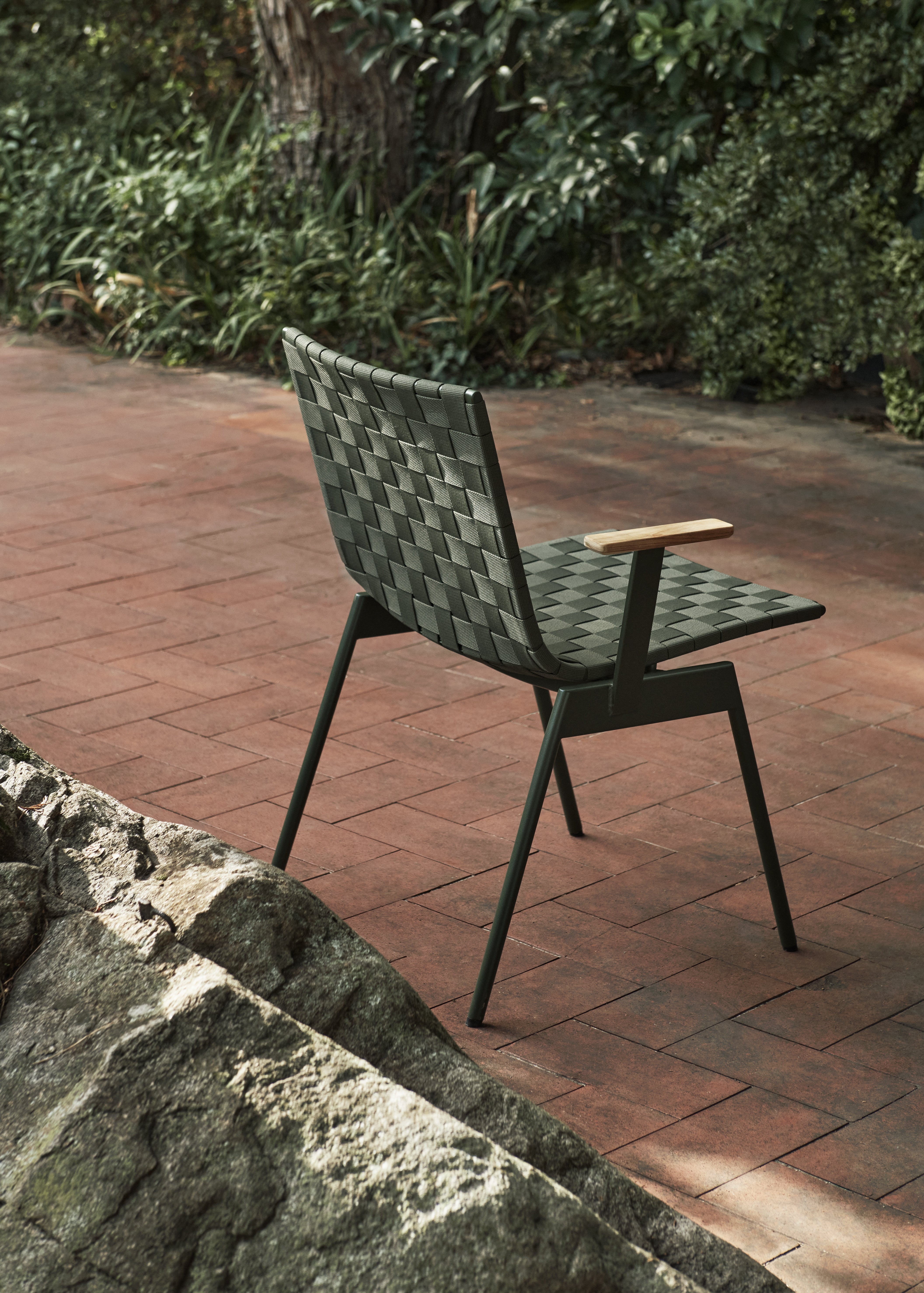 Outdoor chair with armrests VILLE AV34 dark green