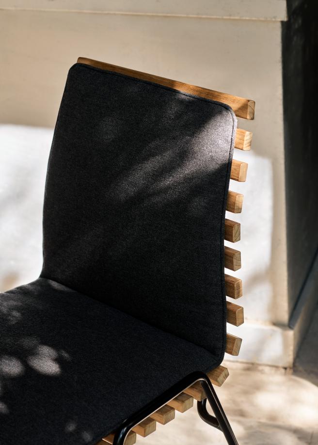 RFH RD4 Outdoor Chair in Teak Wood with Black Base