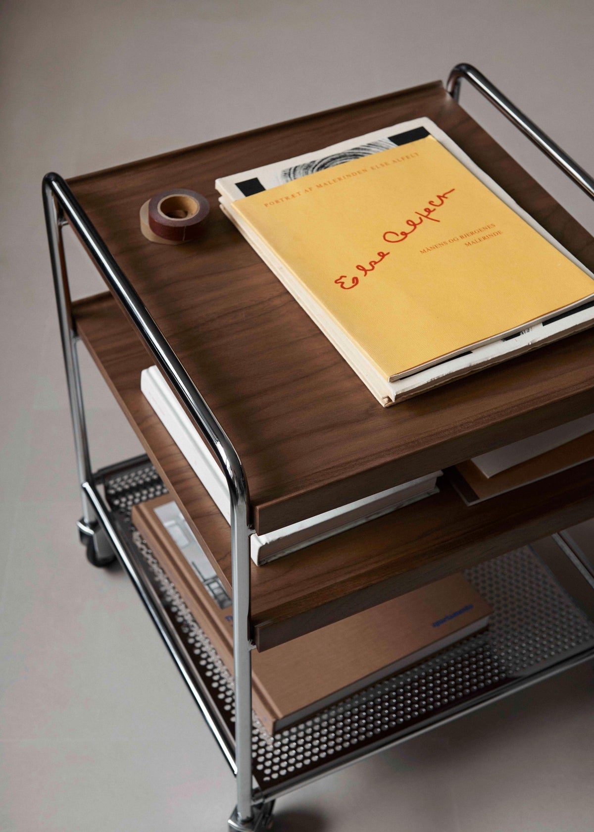 ALIMA NDS2 cart in chrome with oak wood