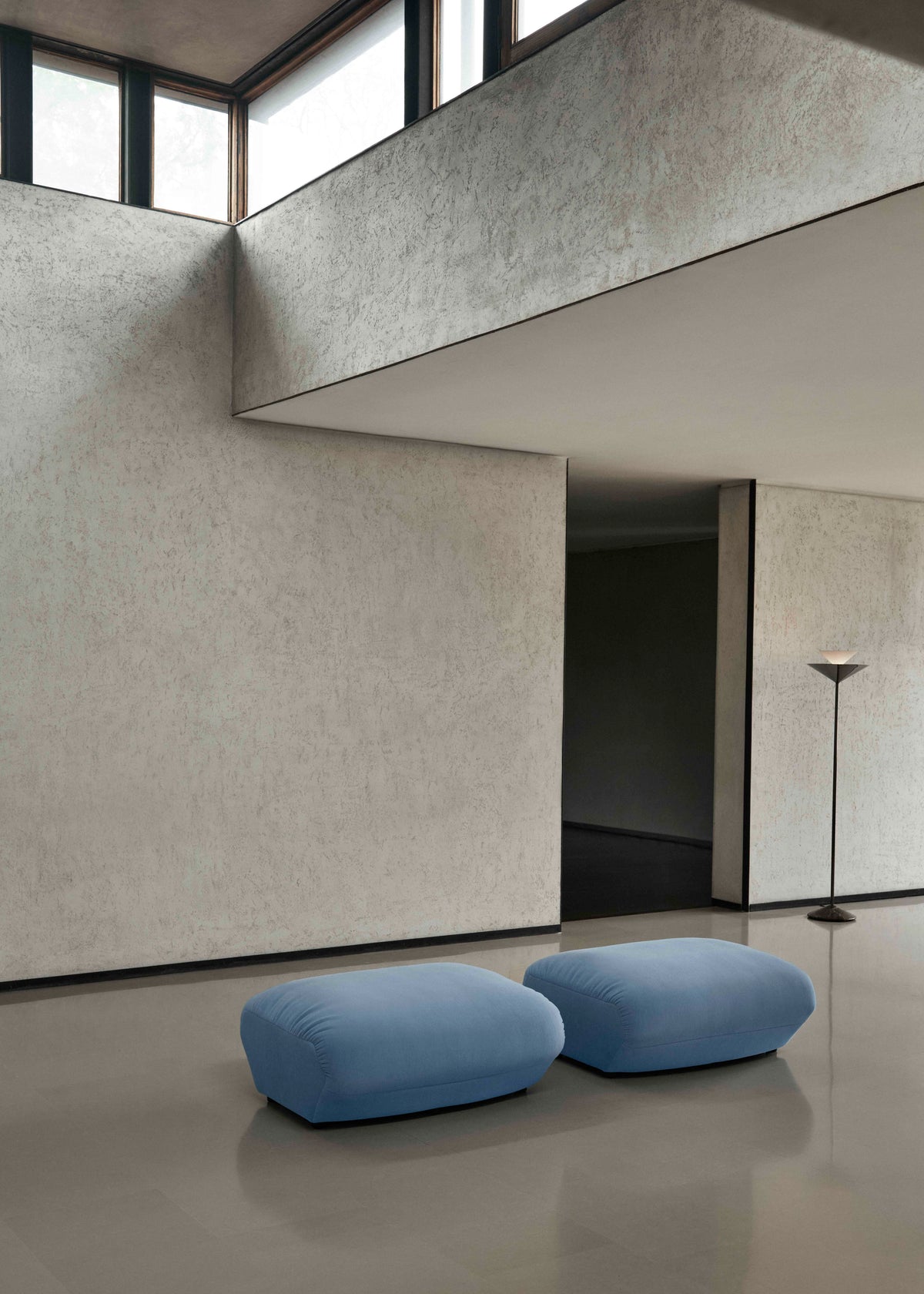 HI LO AV56 upholstered pouf