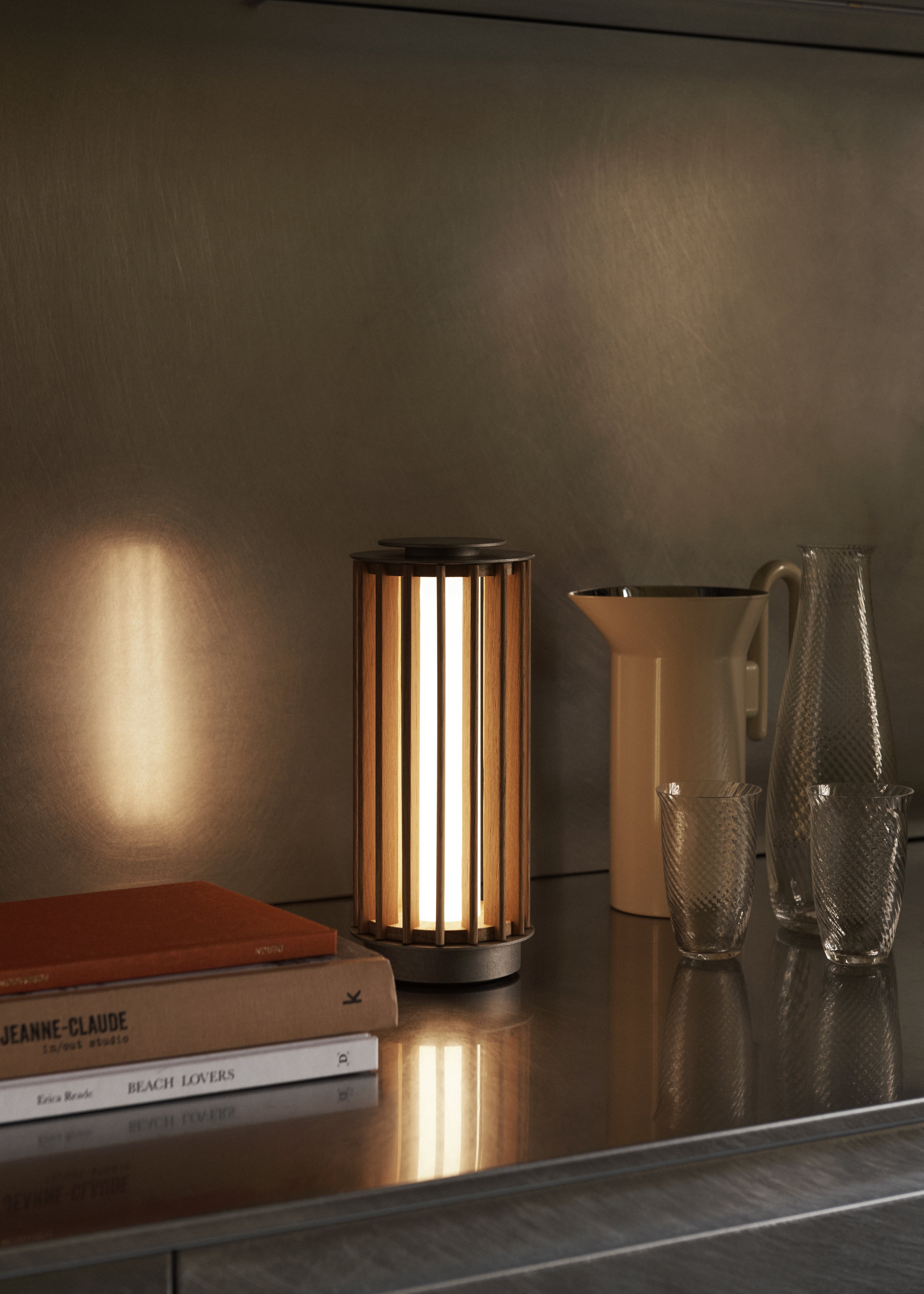 Portable lamp NUMBRA TY3 aluminum with oak wood