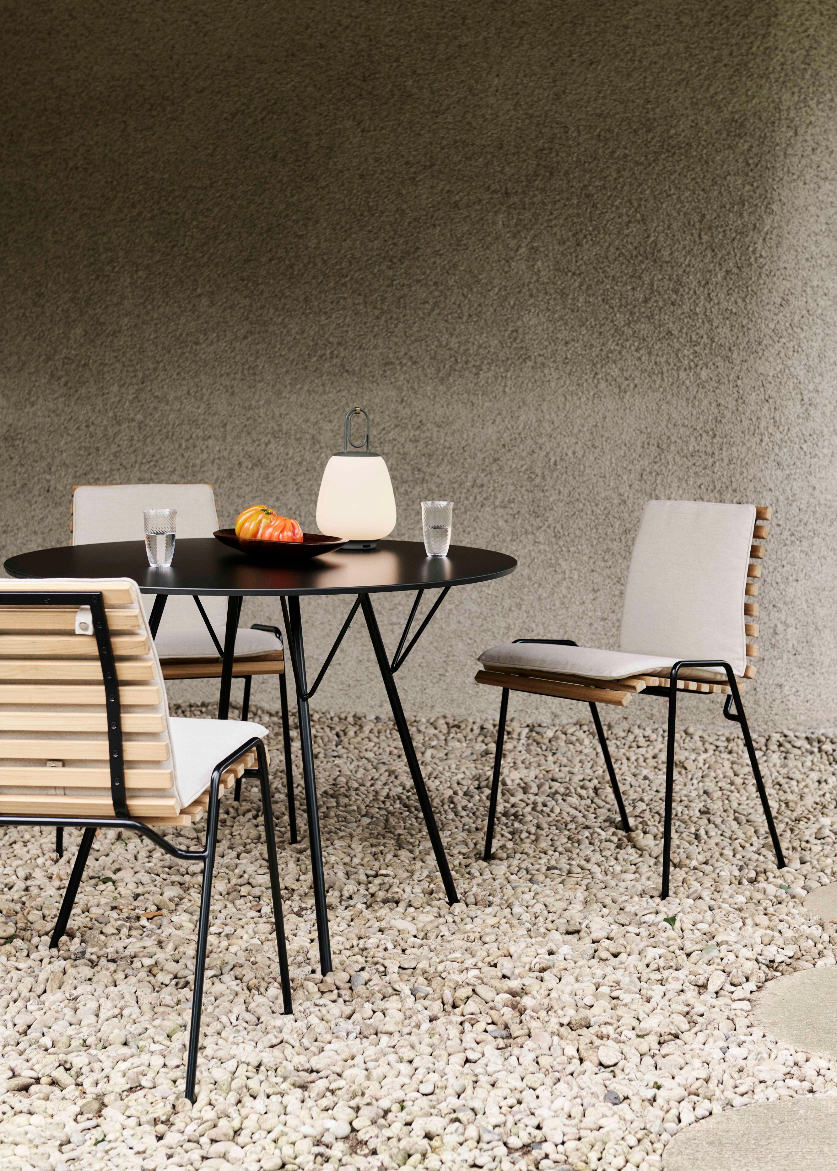 RFH RD4 Outdoor Chair in Teak Wood with Black Base