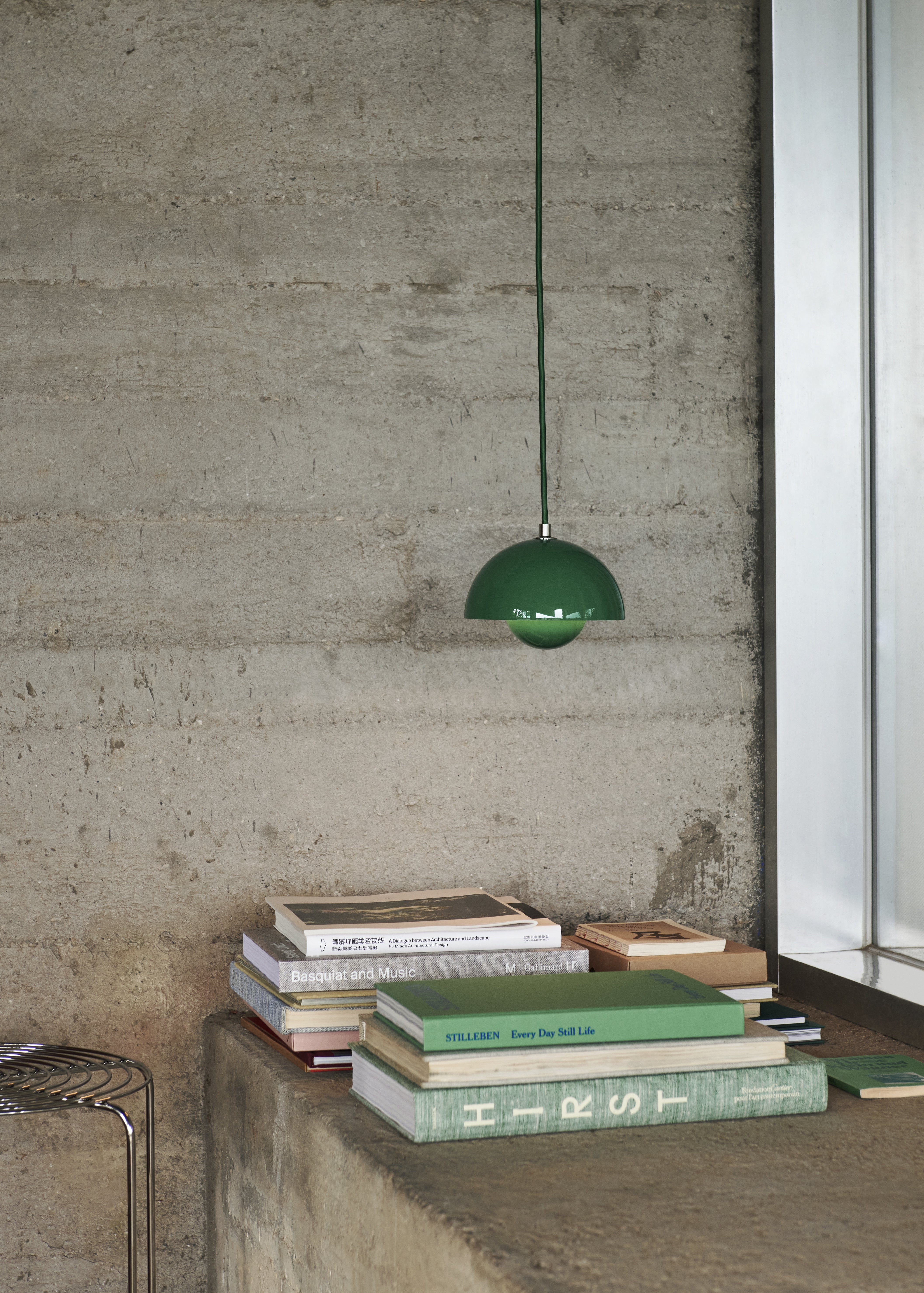 FLOWERPOT pendant lamp in vibrant green