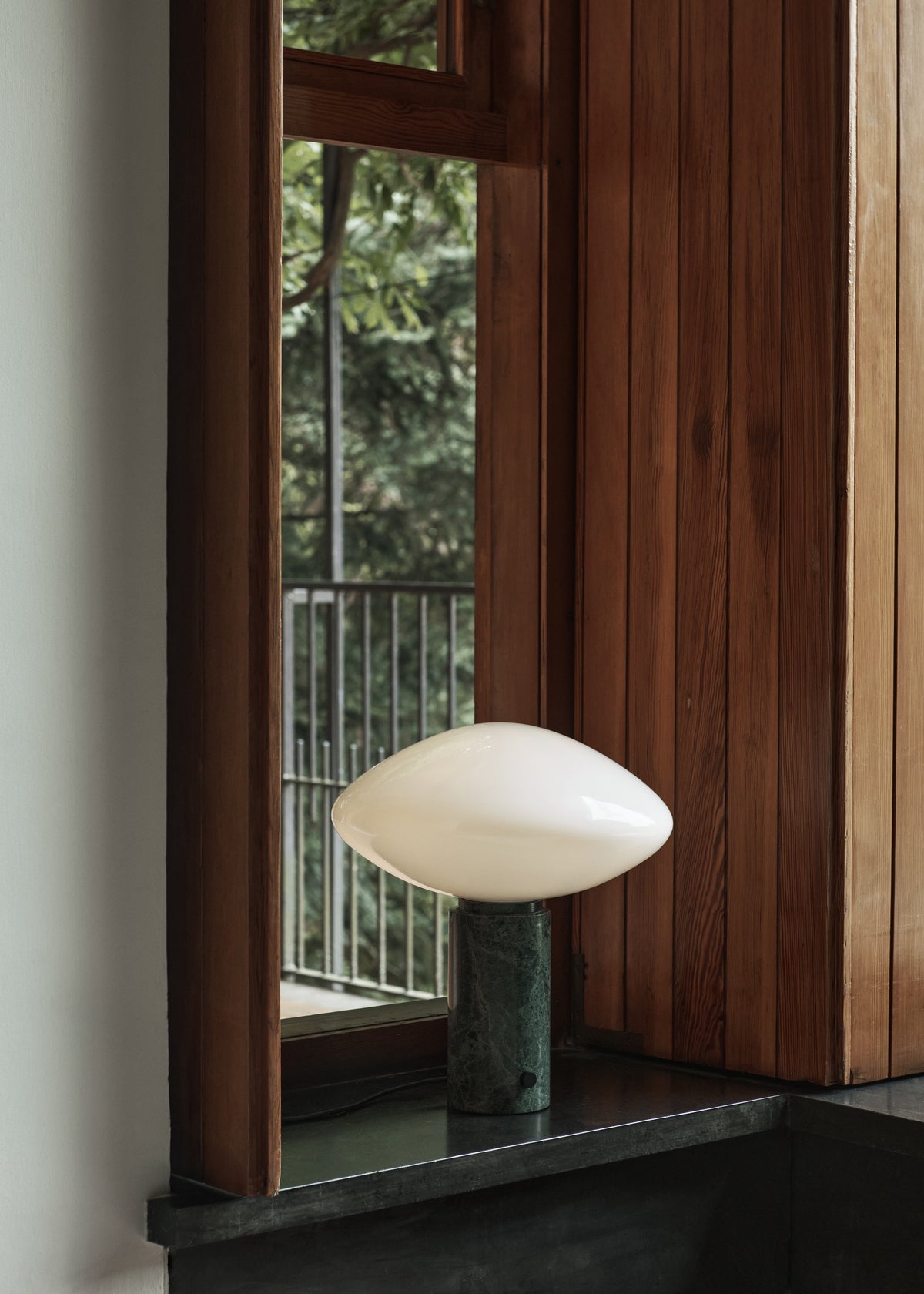 Table lamp MIST AP17 glass shade with a green marble base