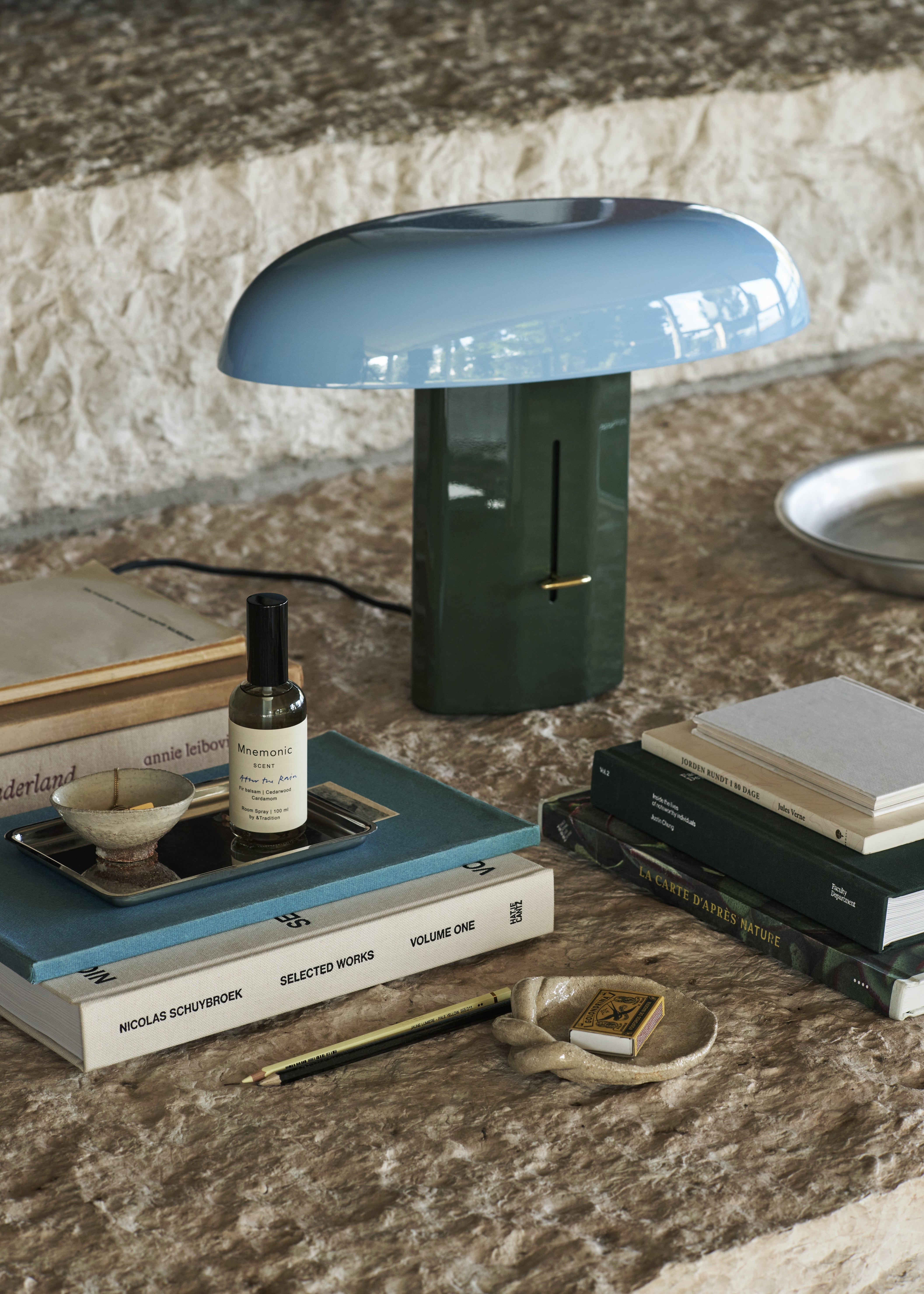MONTERA JH42 table lamp with a light blue shade and a dark green base.