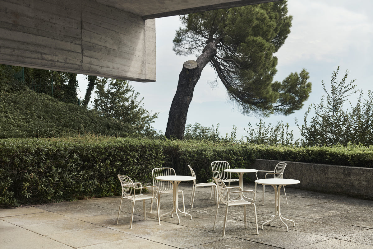 Round outdoor table THORVALD SC96 black
