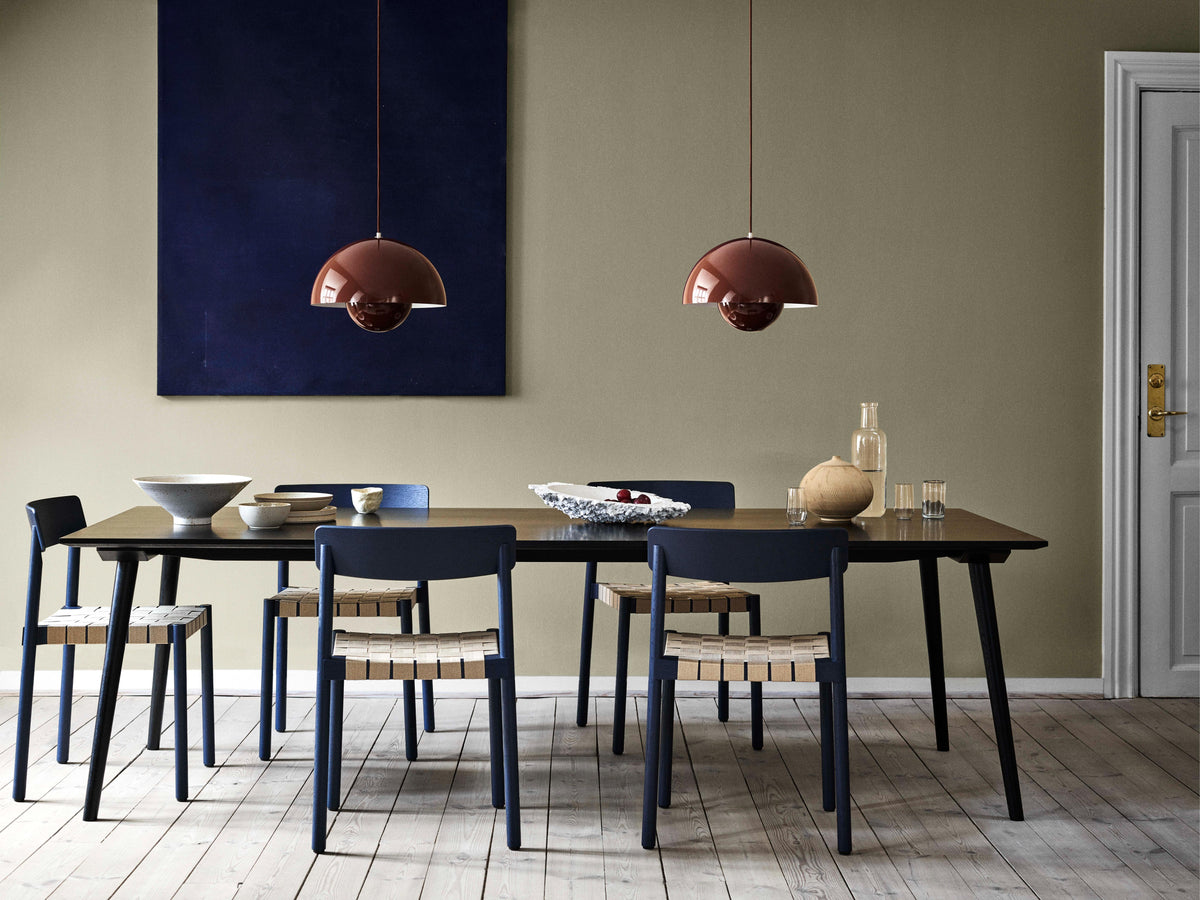 BETTY TK1 Chair with black woven seat and black lacquered ash