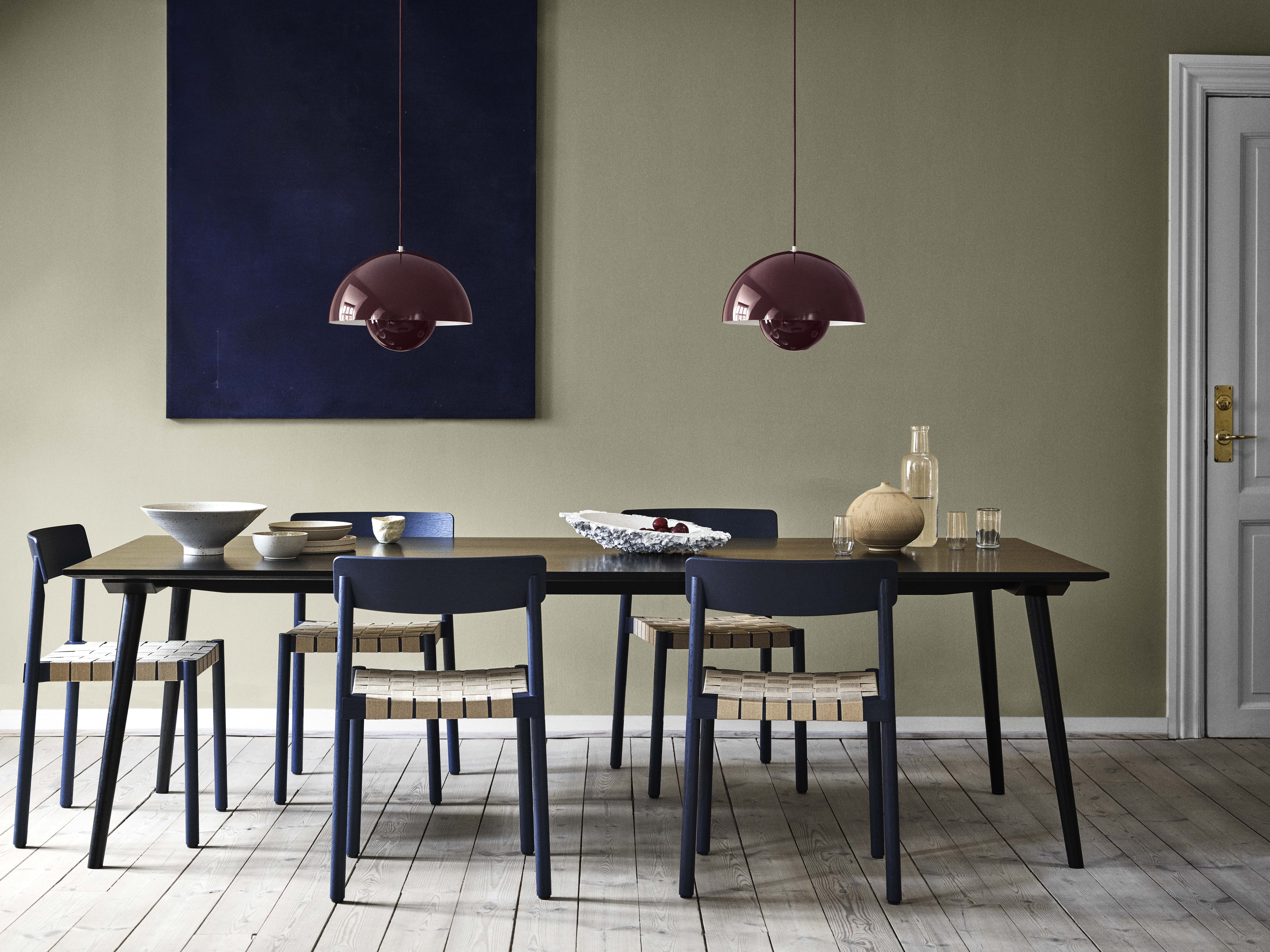 FLOWERPOT pendant lamp in dark plum
