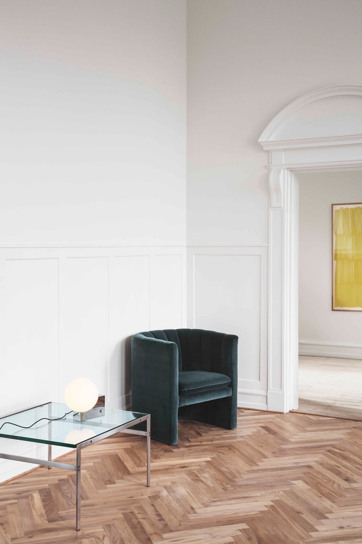 Upholstered Armchair LOAFER SC23