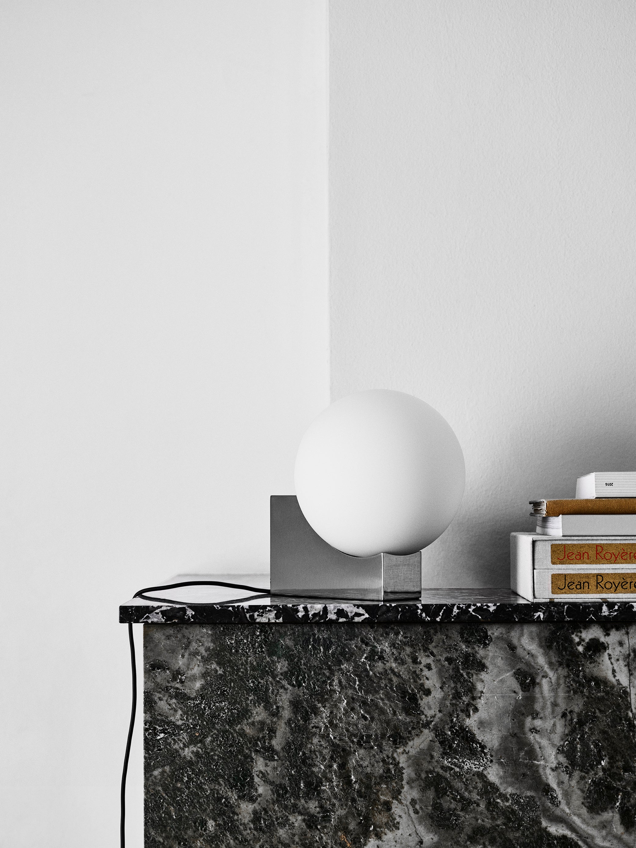 TABLE LAMP JOURNEY SH1 with a milky shade and a gray base