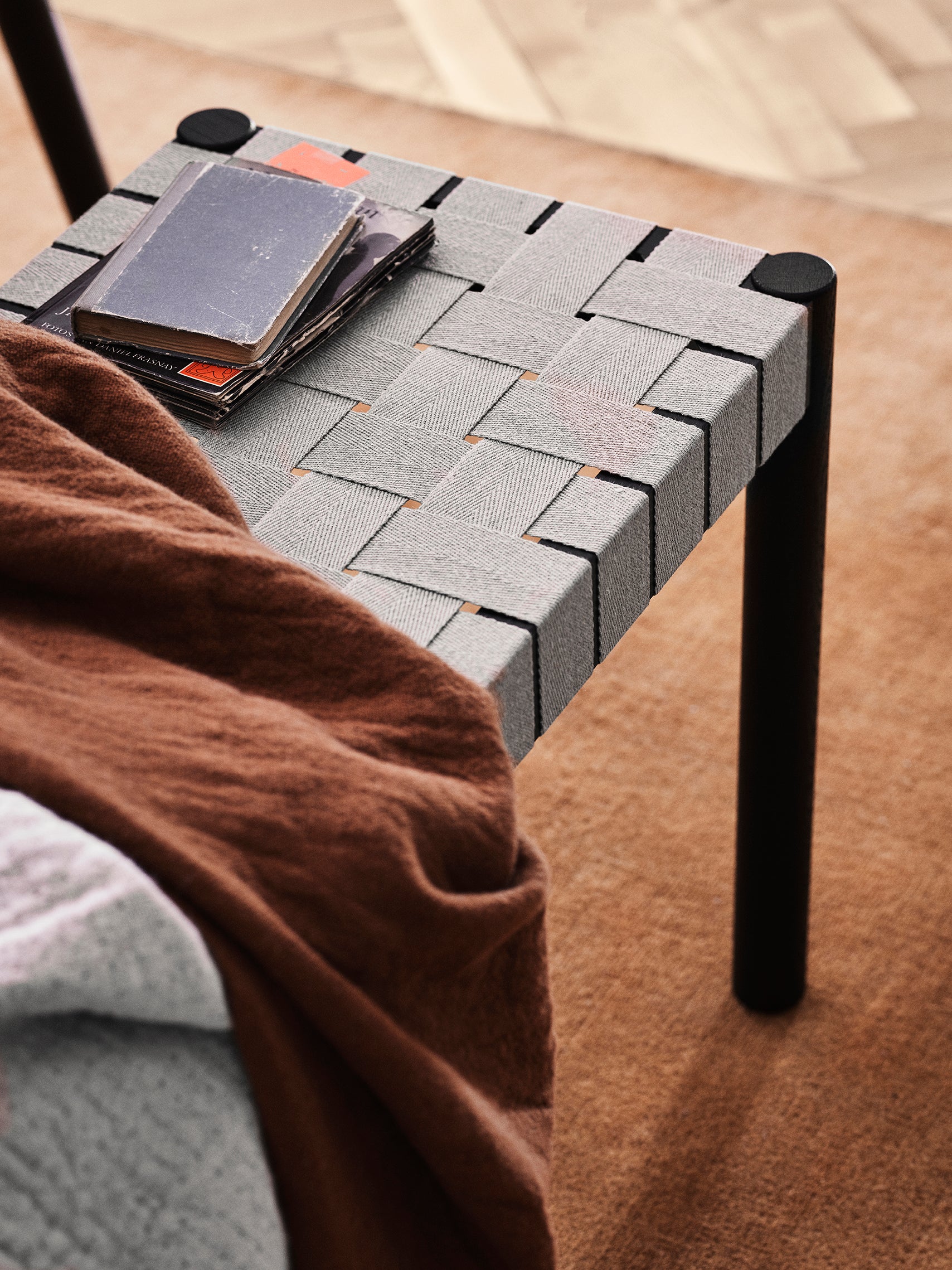 BETTY Bench with Beige Woven Seat and Black Lacquered Ash