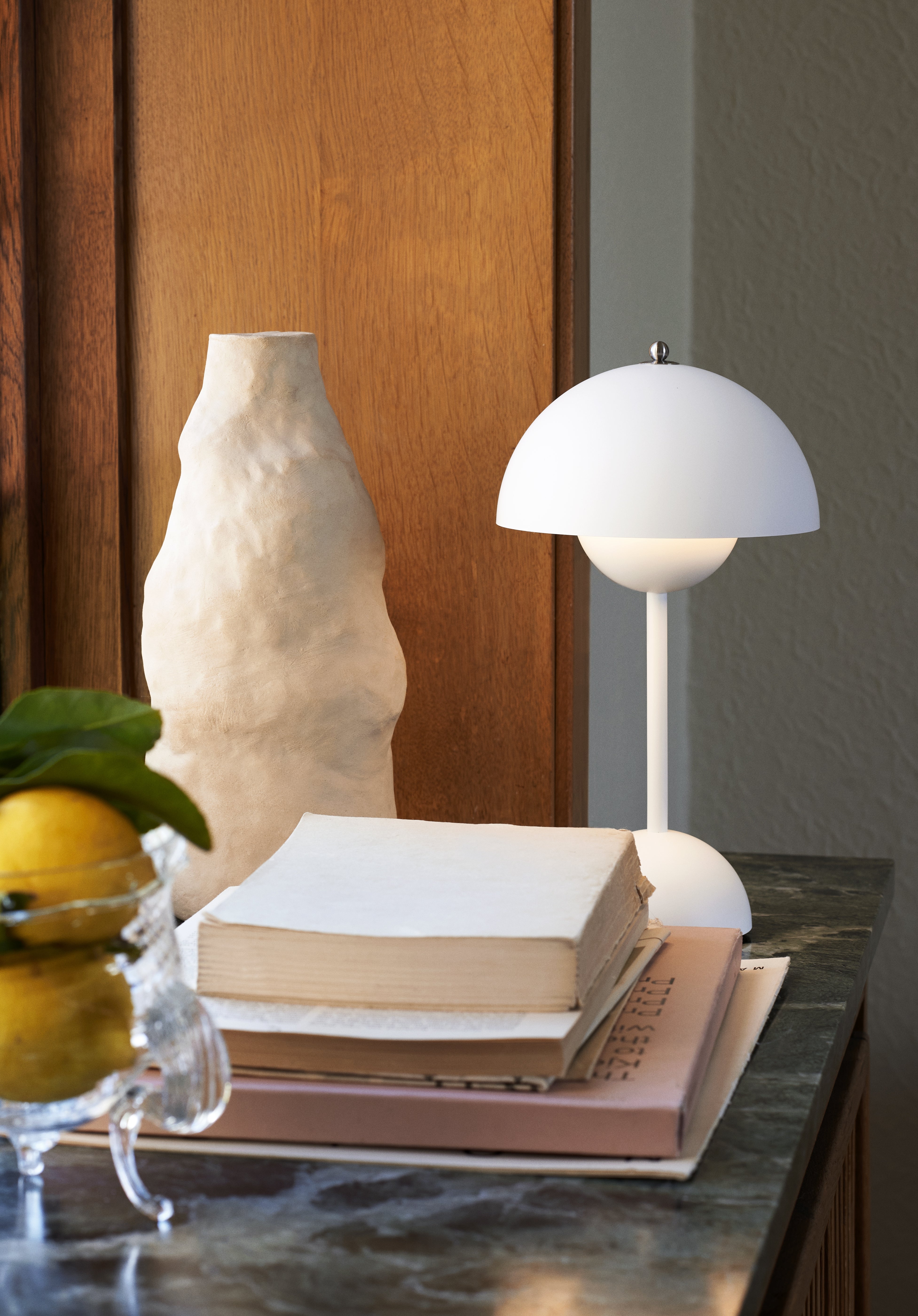 FLOWERPOT VP9 Portable Lamp in Matte White