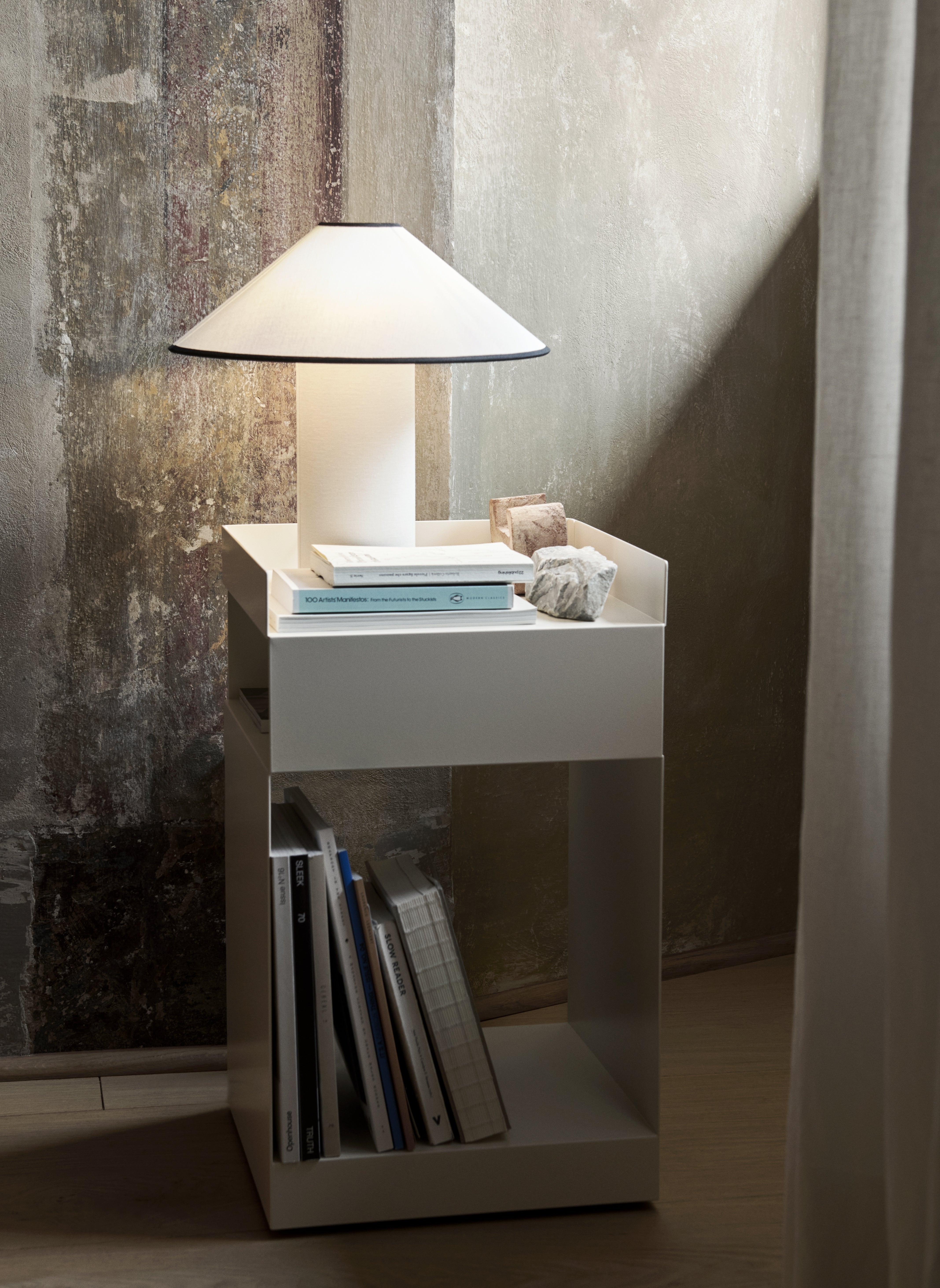 COLETTE ATD6 Table Lamp in White with Red Finish
