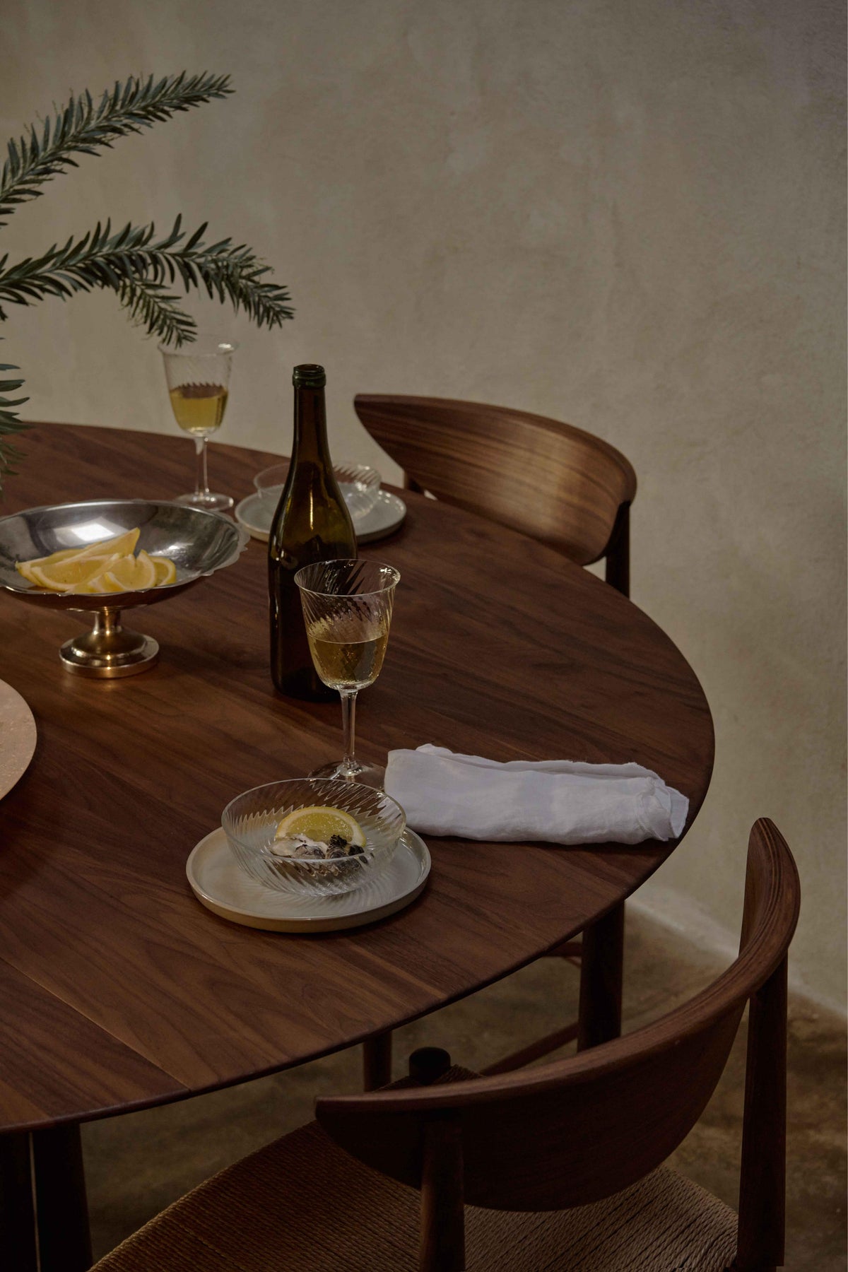 Round Folding Table DROP LEAF HM6 oiled walnut wood