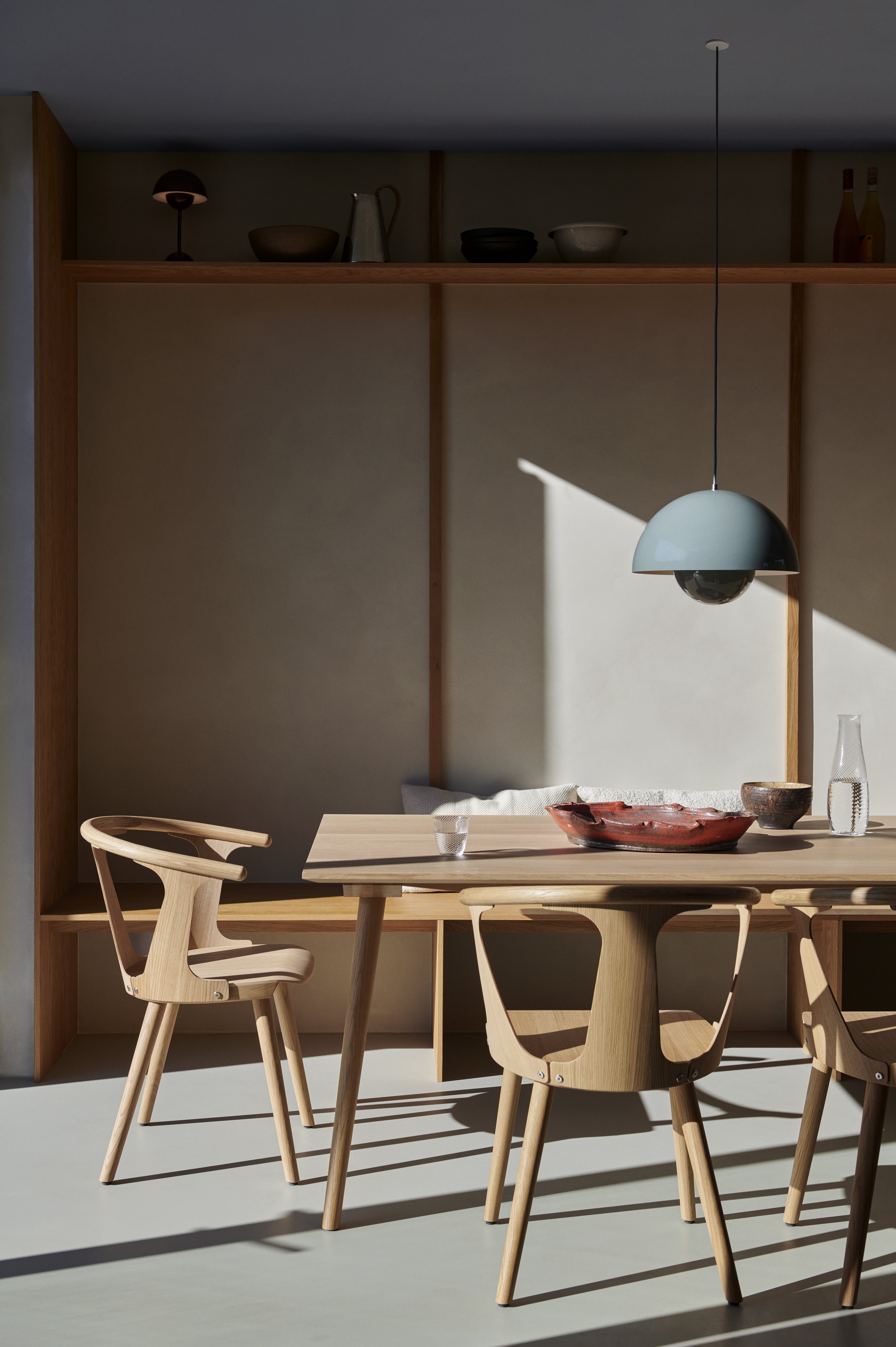 IN BETWEEN SK1 Chair, smoked oiled oak