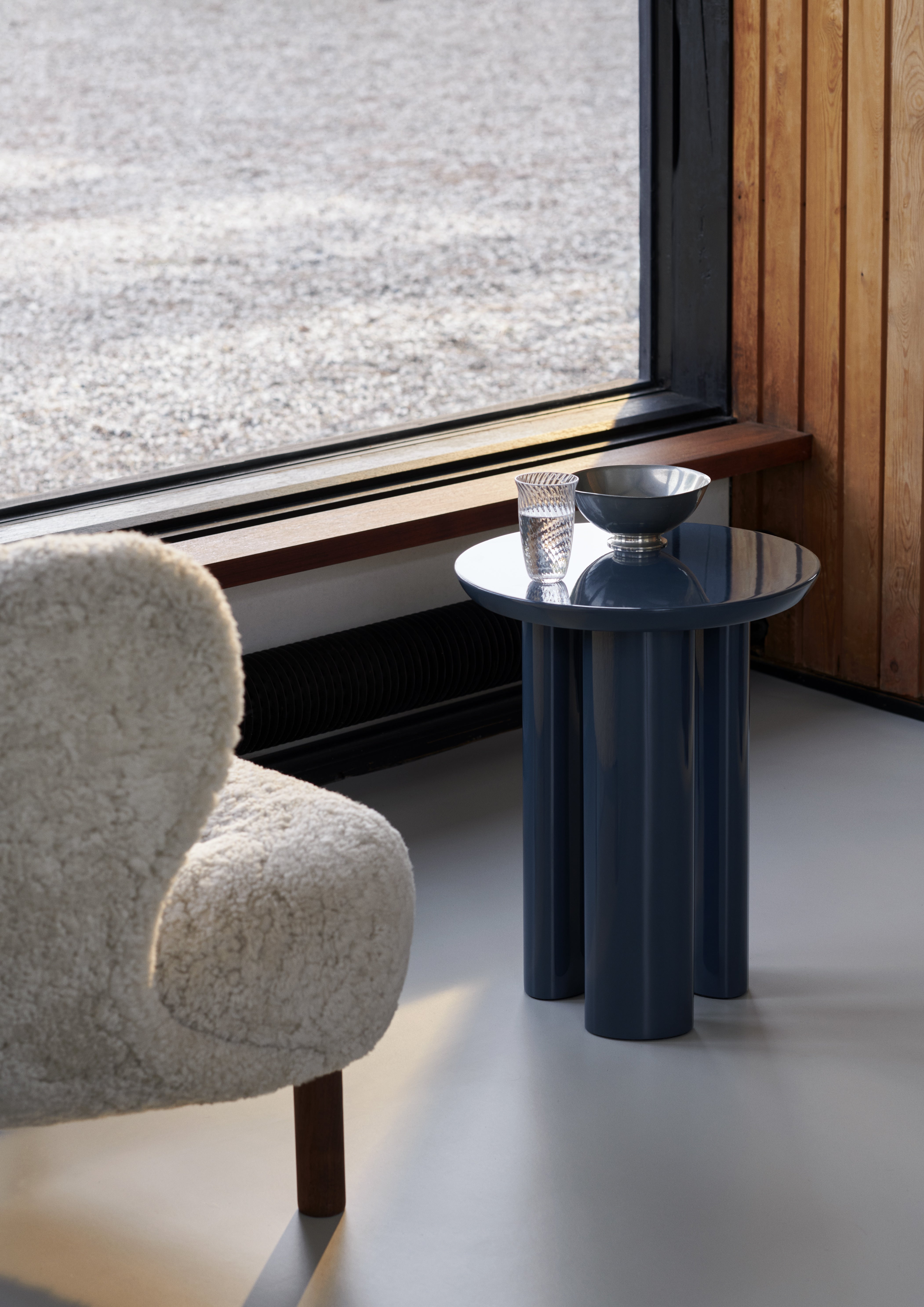 TUNG JA3 Blue Steel Side Table