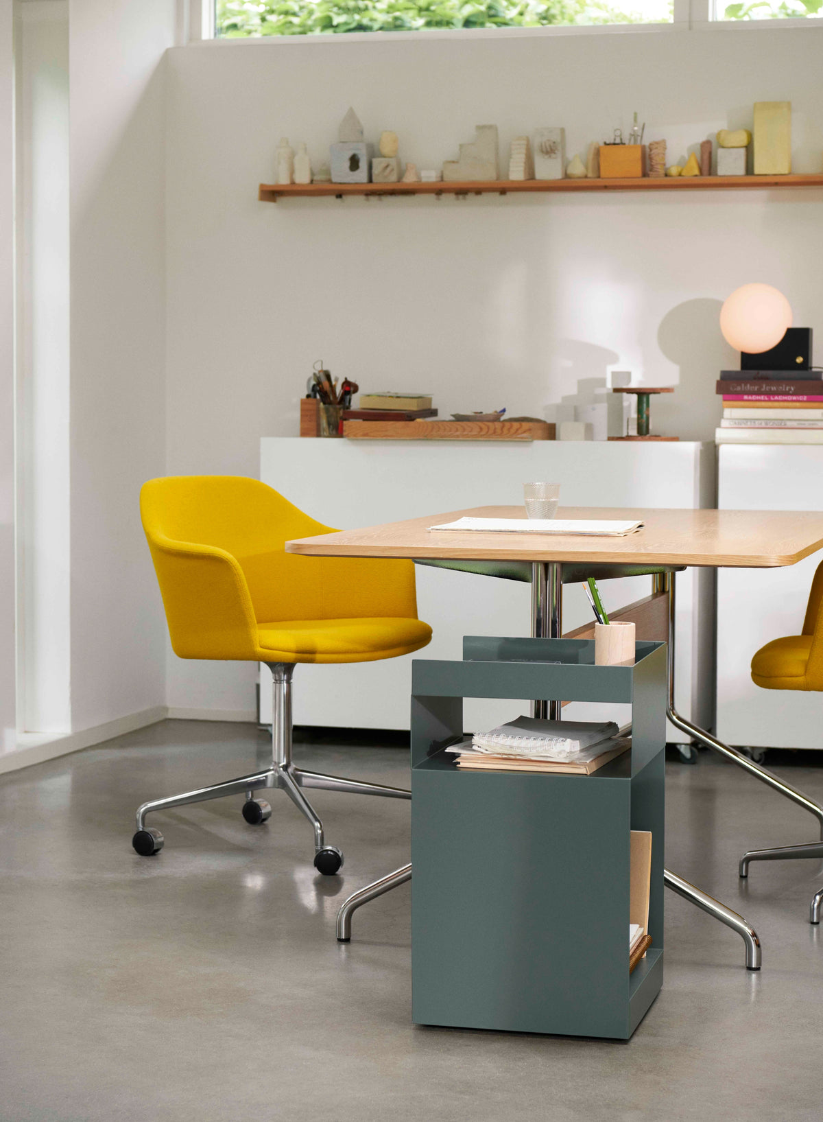 PAVILION table in lacquered oak with a chrome base