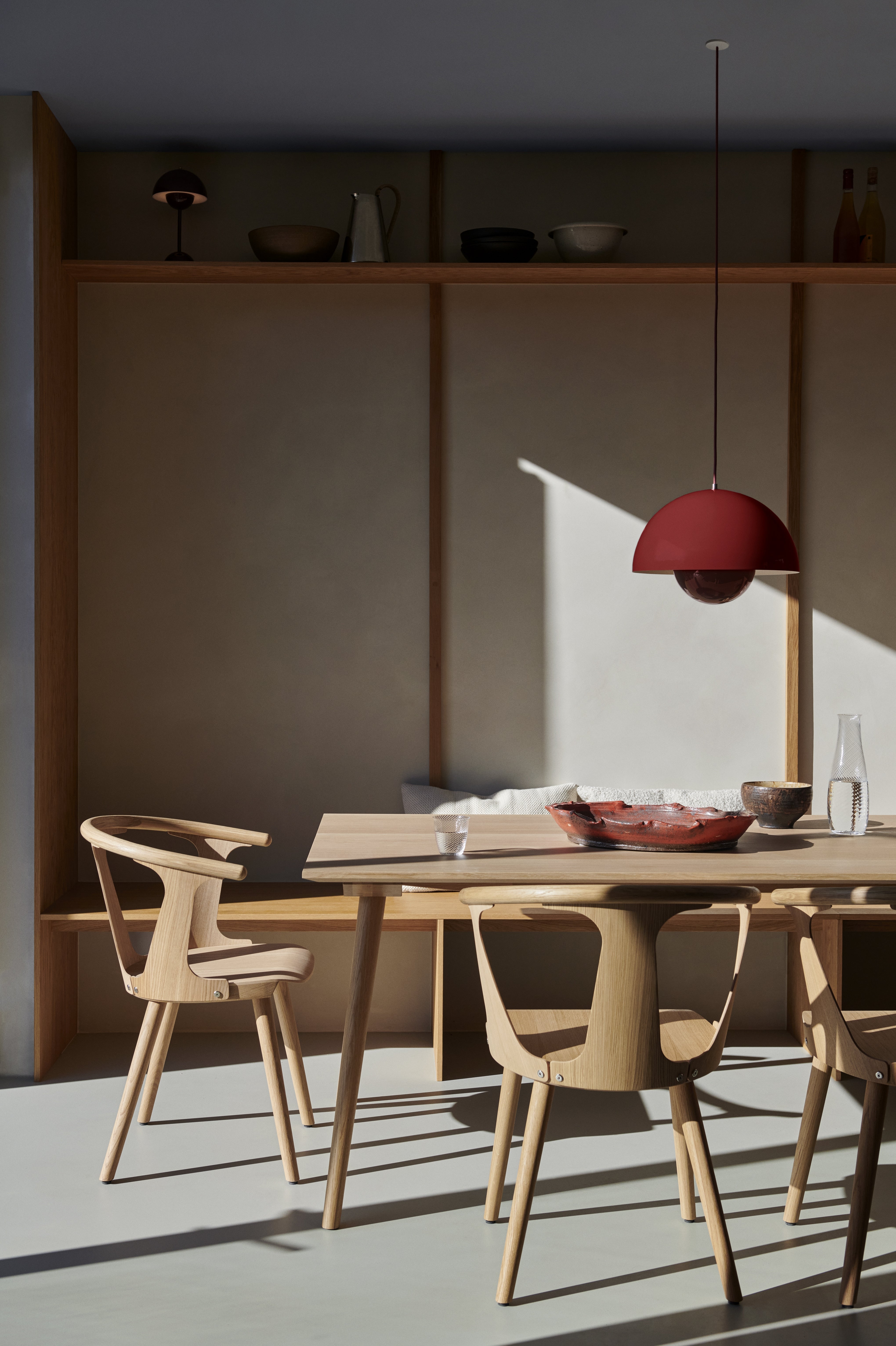 FLOWERPOT pendant lamp in dark plum