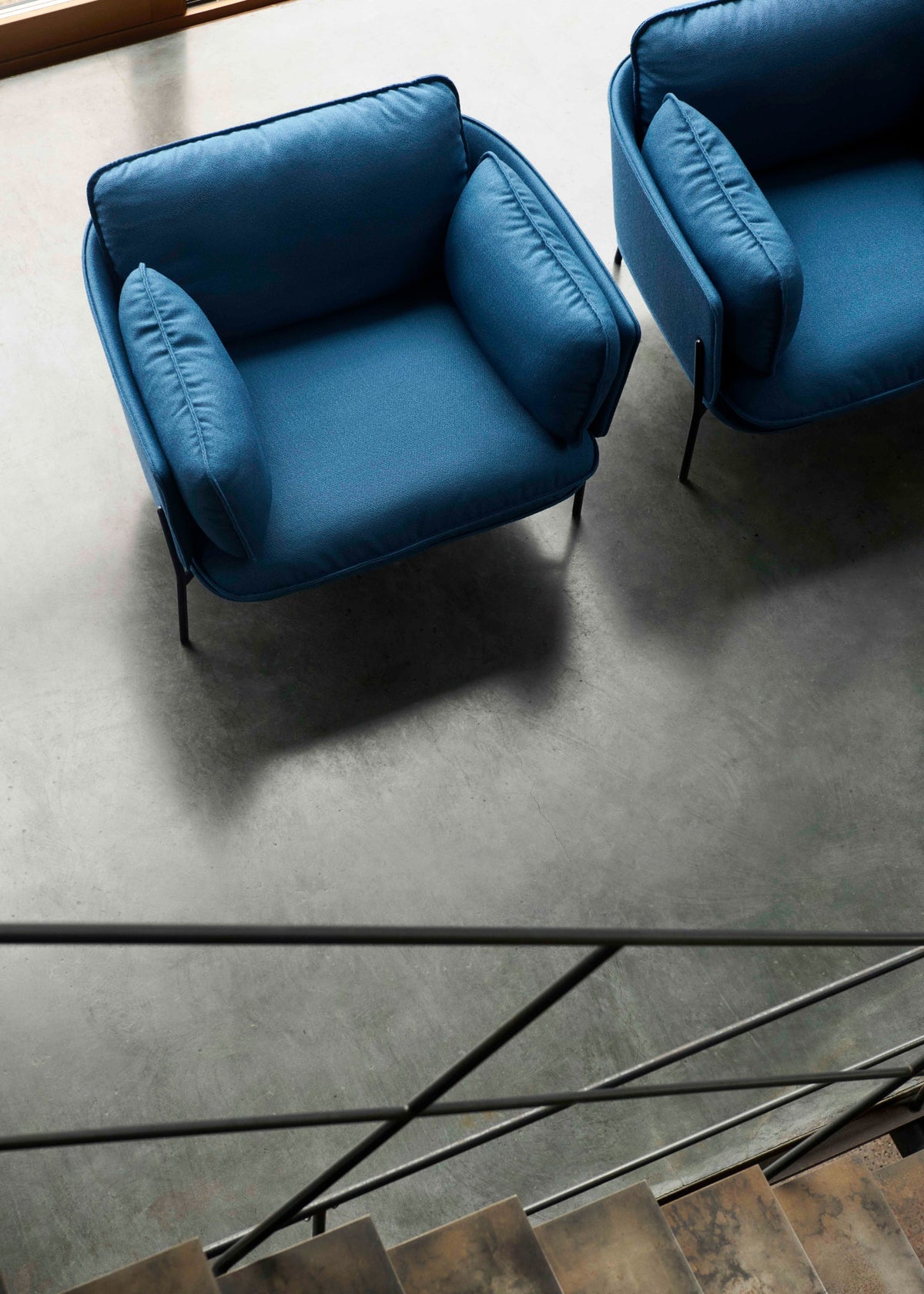 Armchair CLOUD LN1 upholstered with a chrome base