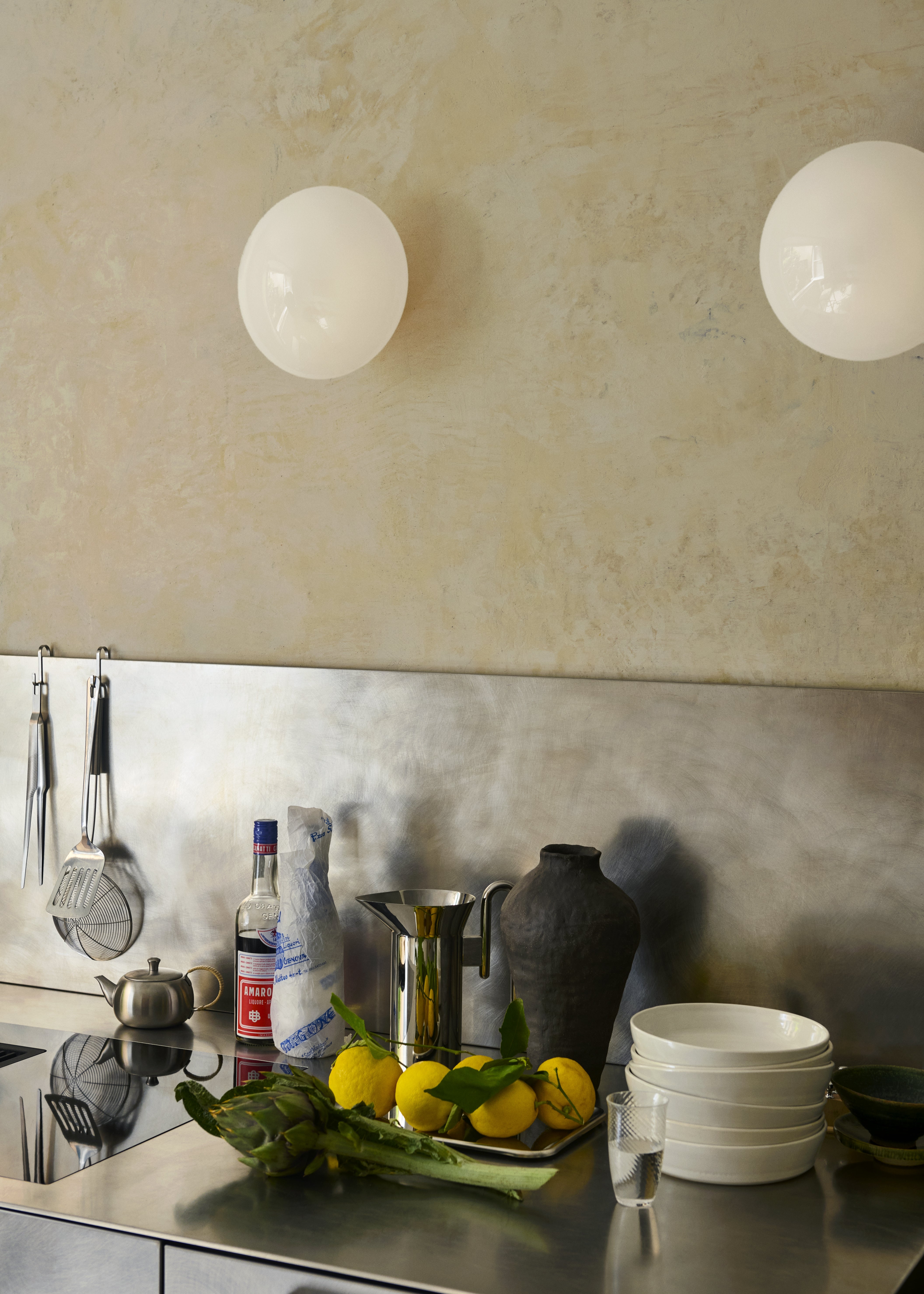 MIST AP22 wall sconce in white