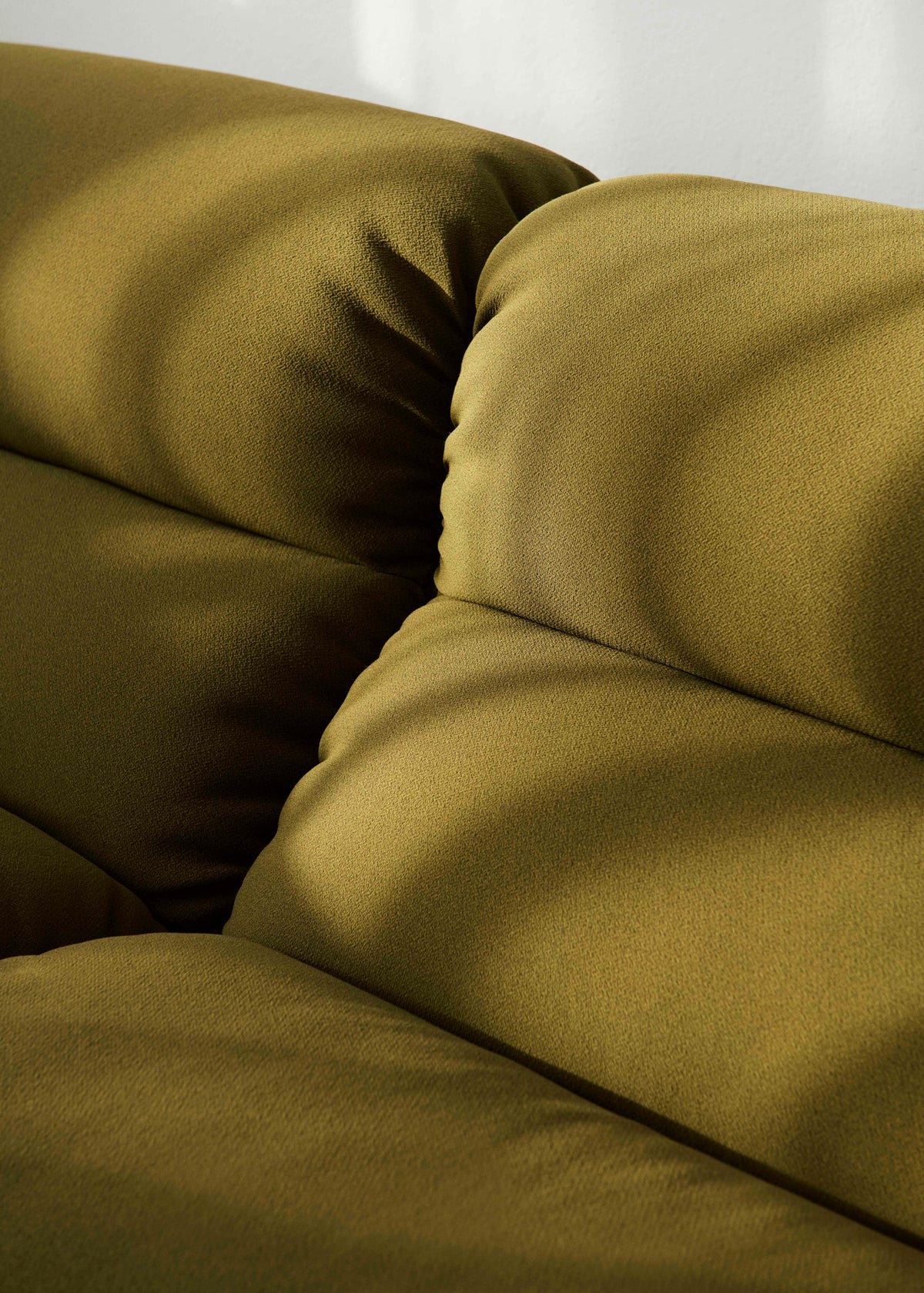 Upholstered armchair / module HI LO AV54